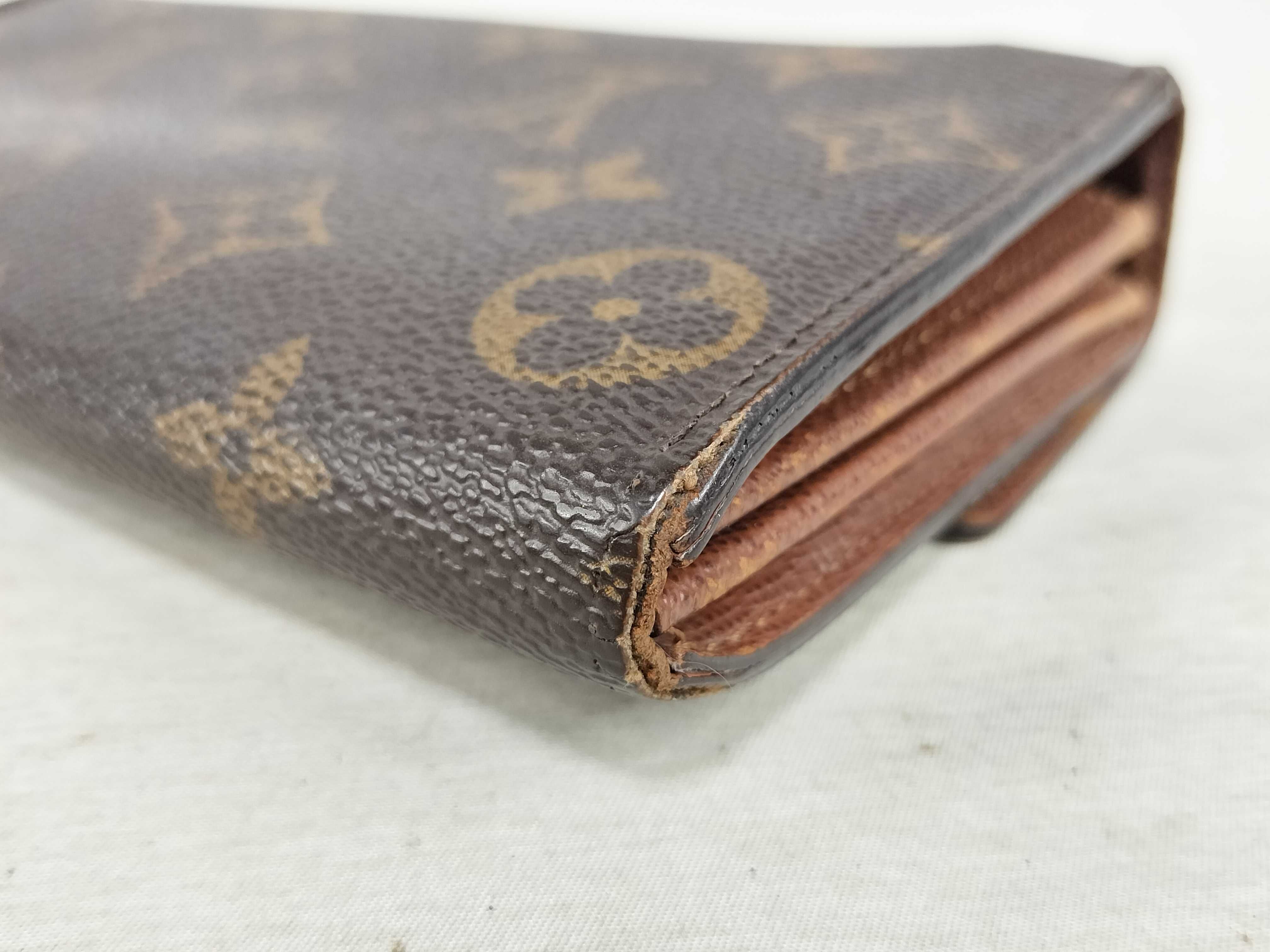Monogram Louis Vuitton Monogram Portefeuille Sarah Long Wallet — view 4