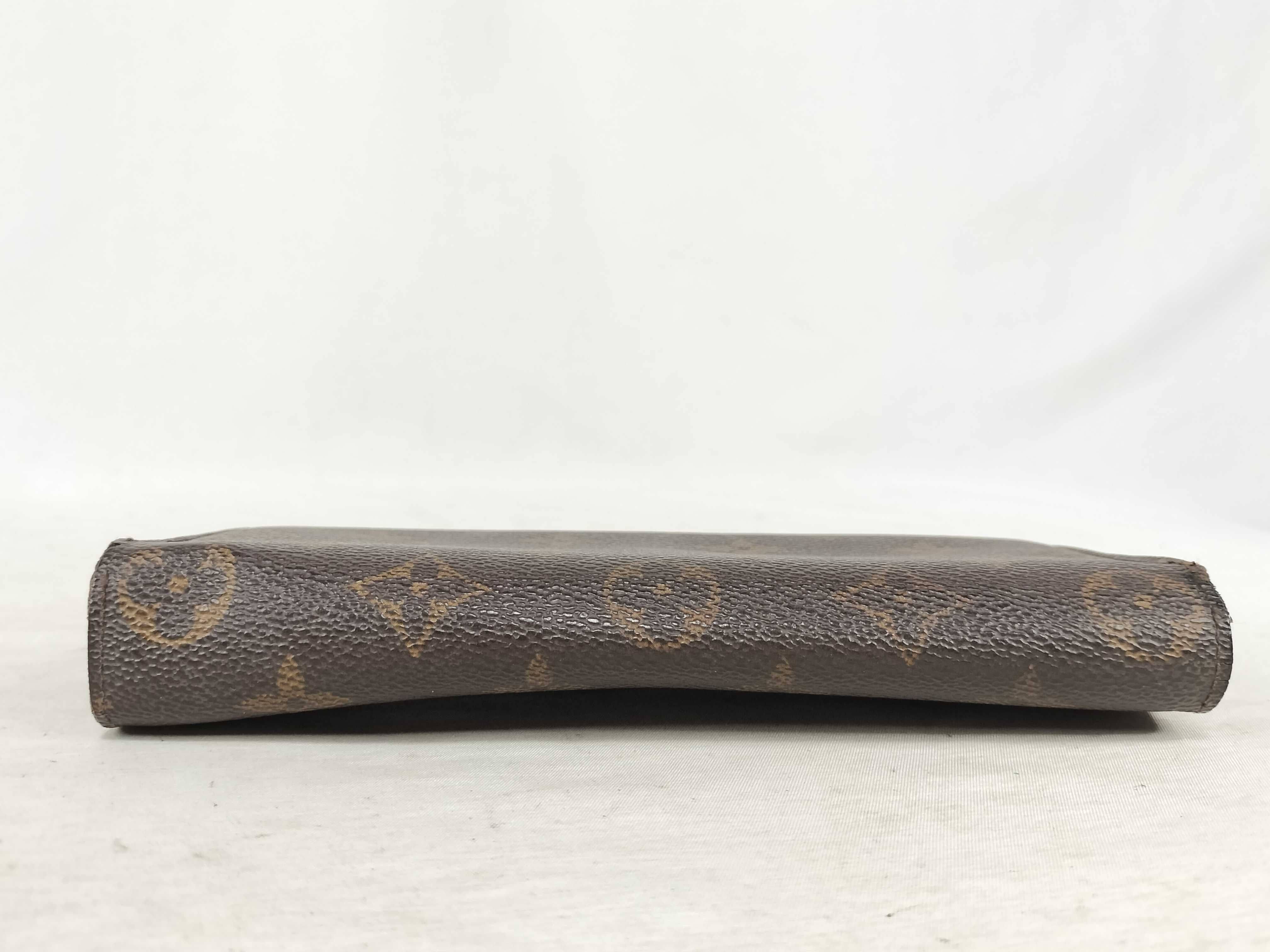 Monogram Louis Vuitton Monogram Portefeuille Sarah Long Wallet — view 6