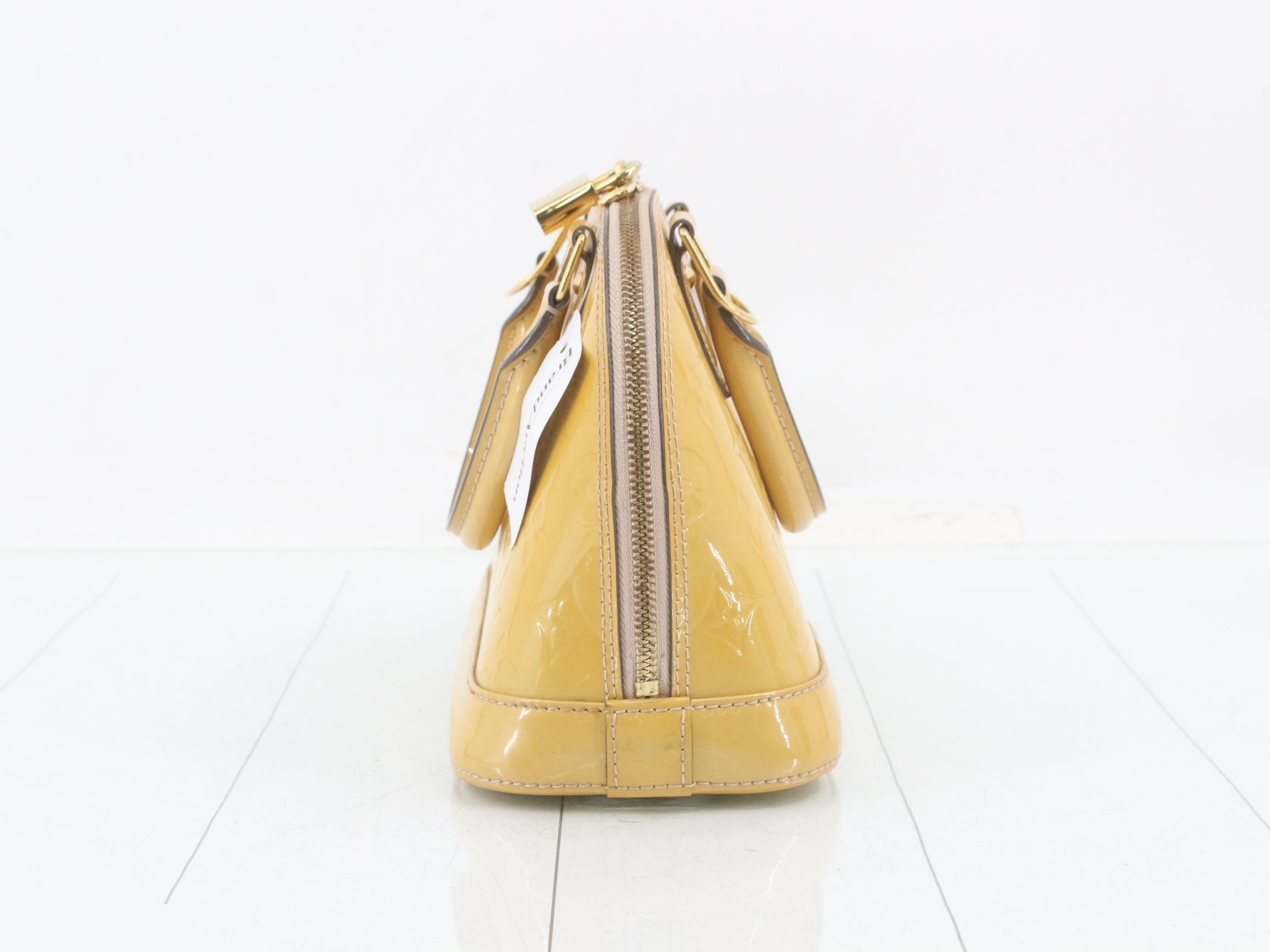 Vernis Alma BB 2-Way Handbag — view 3