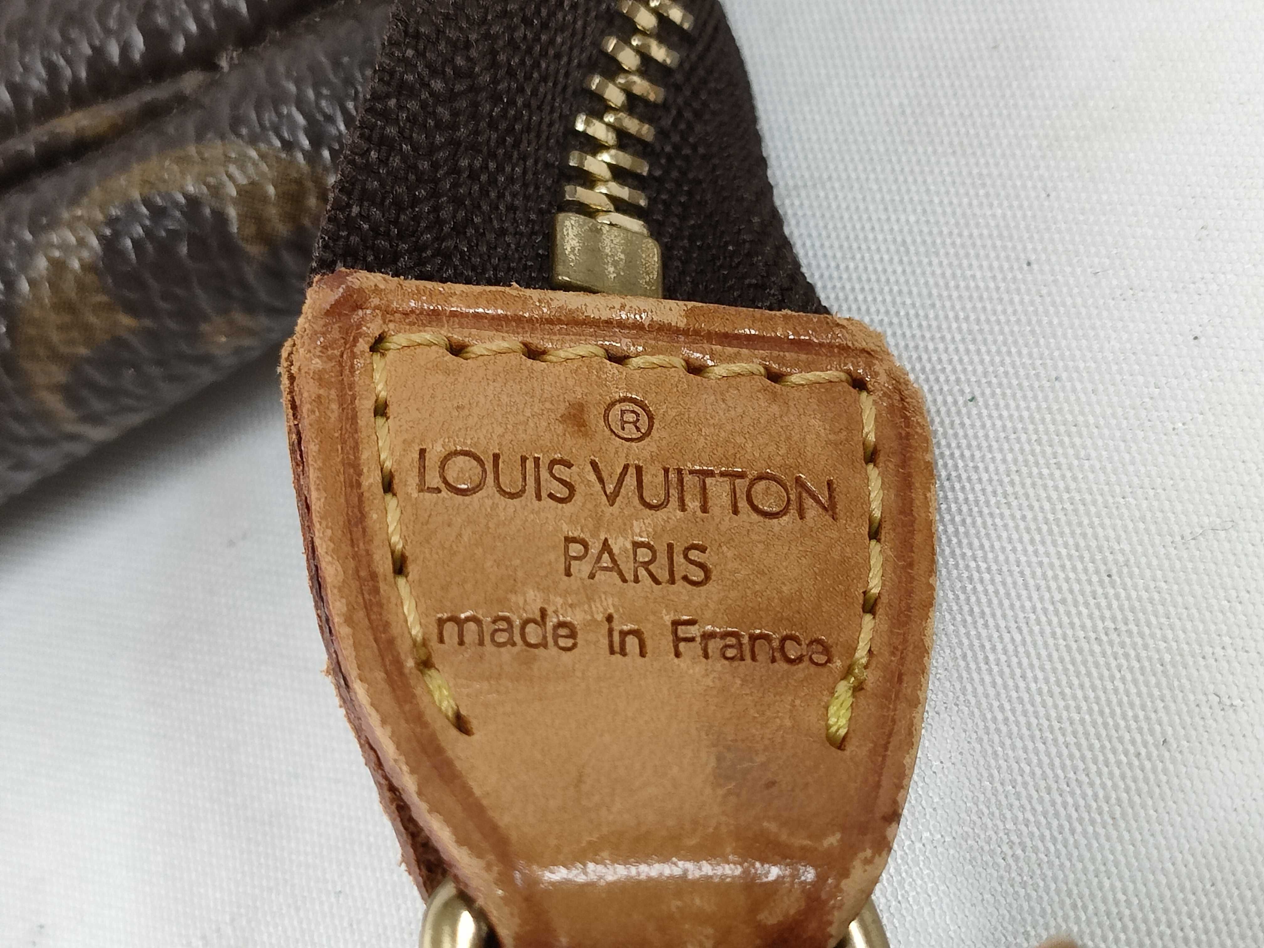 Monogram Pochette Accessoires M51980 VI1010 Brown Handbag — view 12