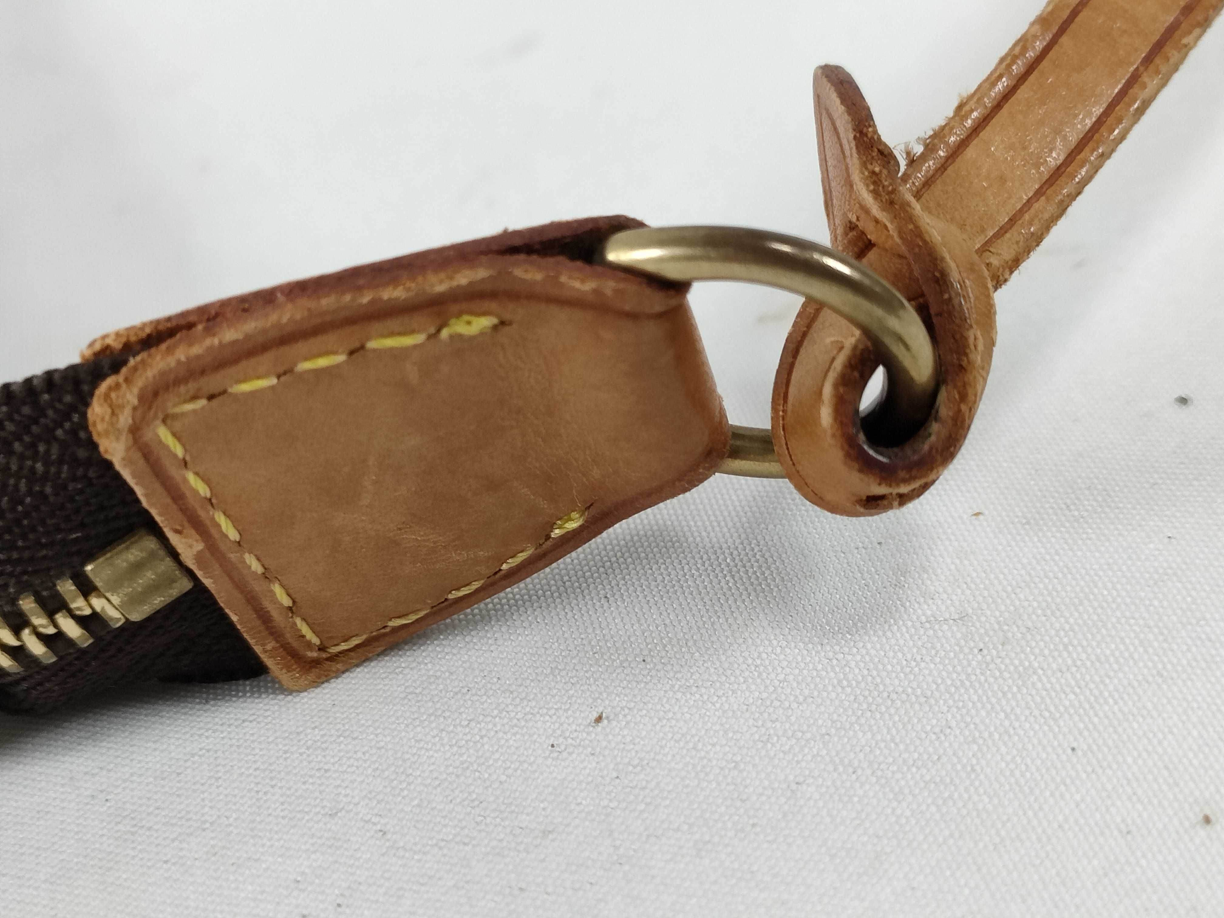Monogram Pochette Accessoires M51980 VI1010 Brown Handbag — view 5