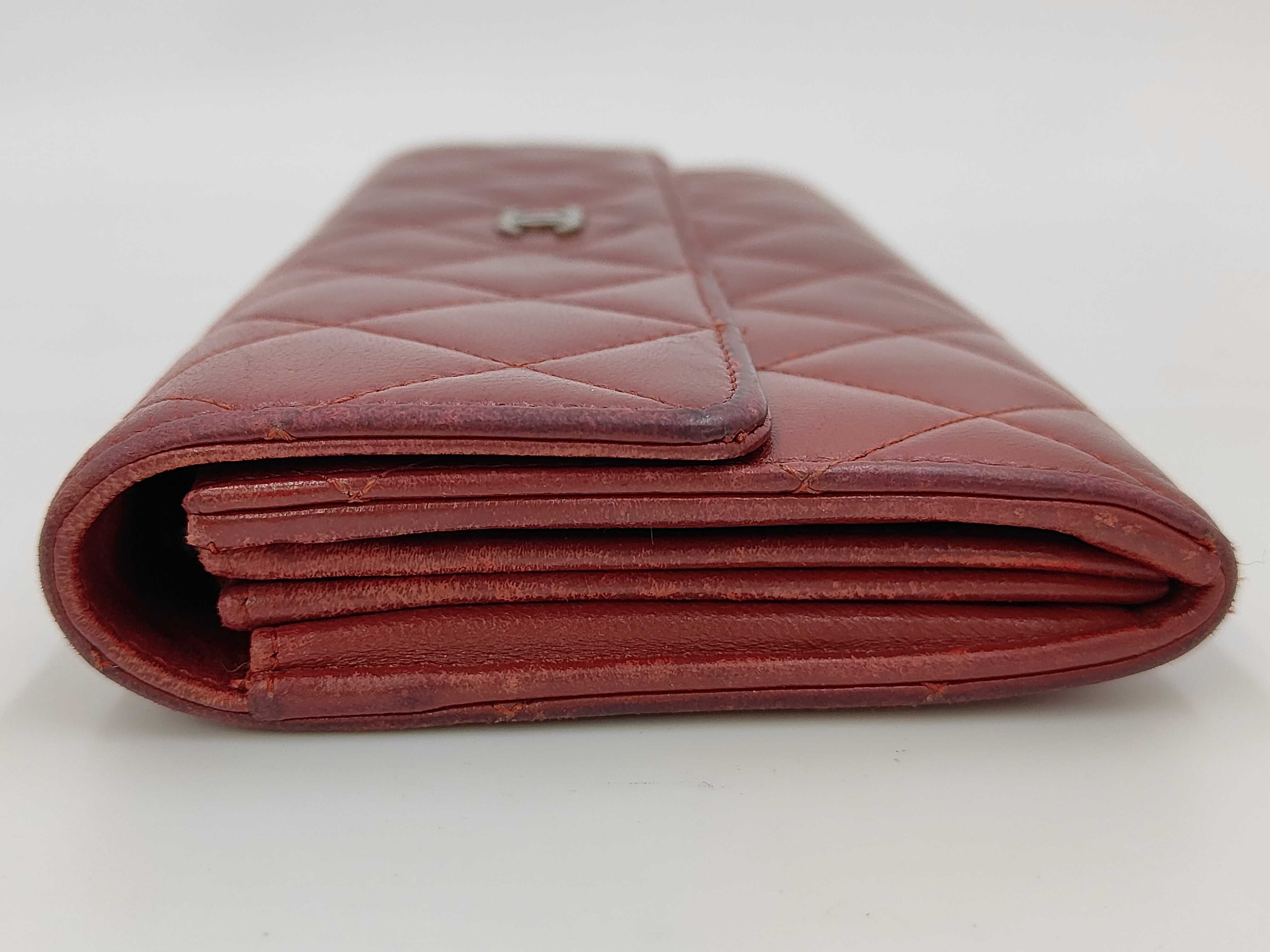 Matelassé Coco Mark Bi-fold Long Wallet 18714264 — view 6