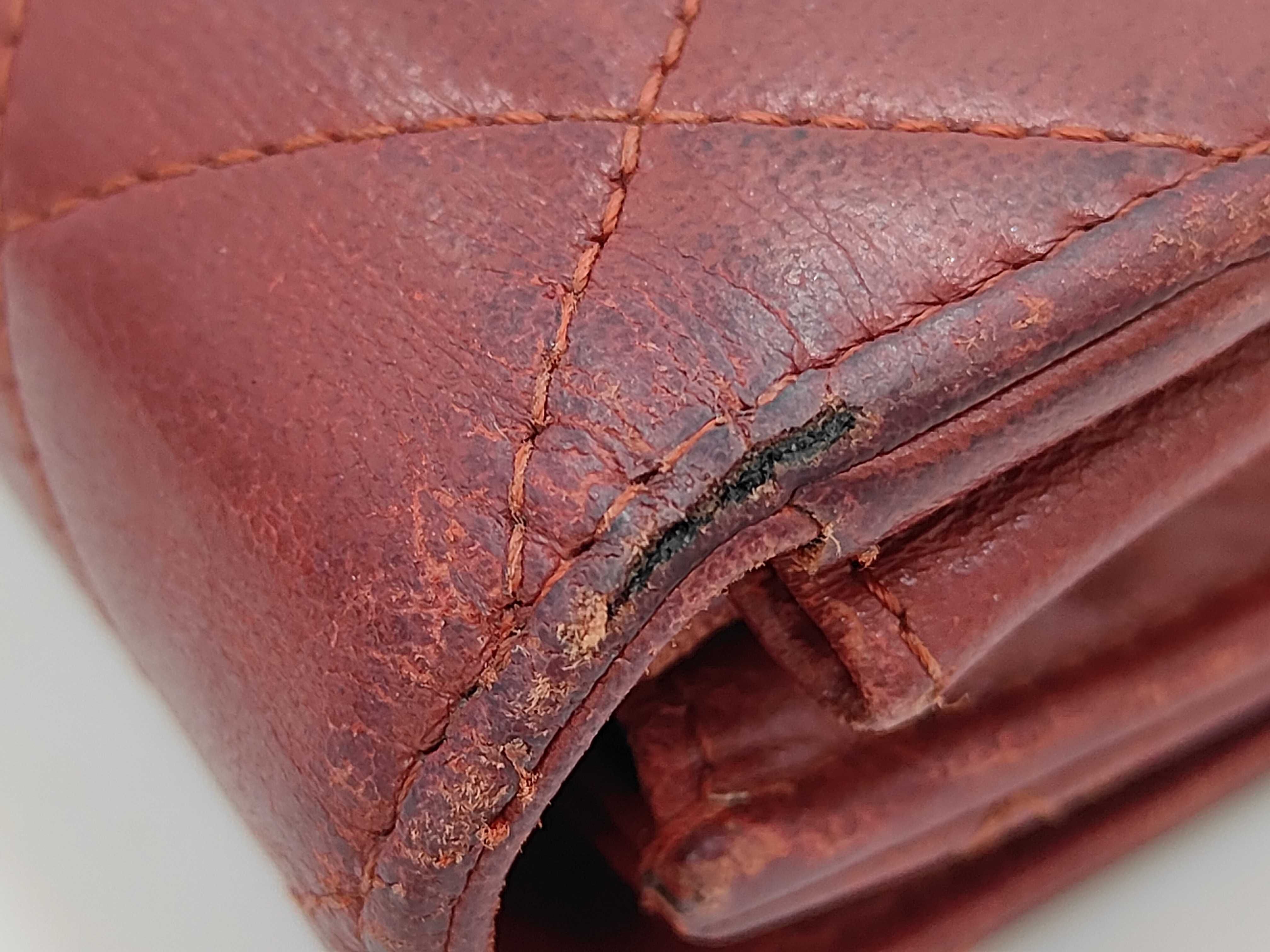 Matelassé Coco Mark Bi-fold Long Wallet 18714264 — view 8