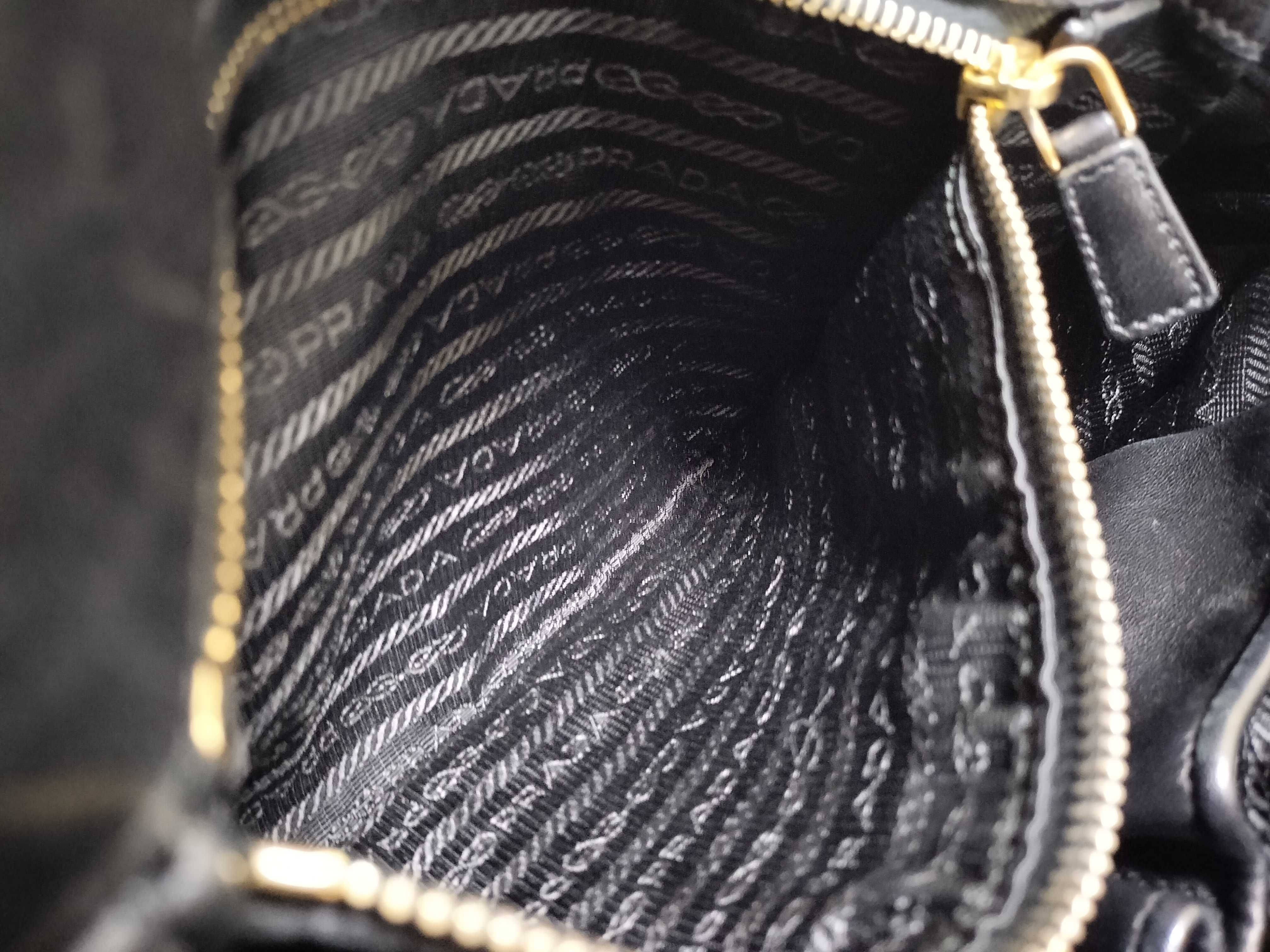 Gaufre Black Leather Tote Bag — view 11