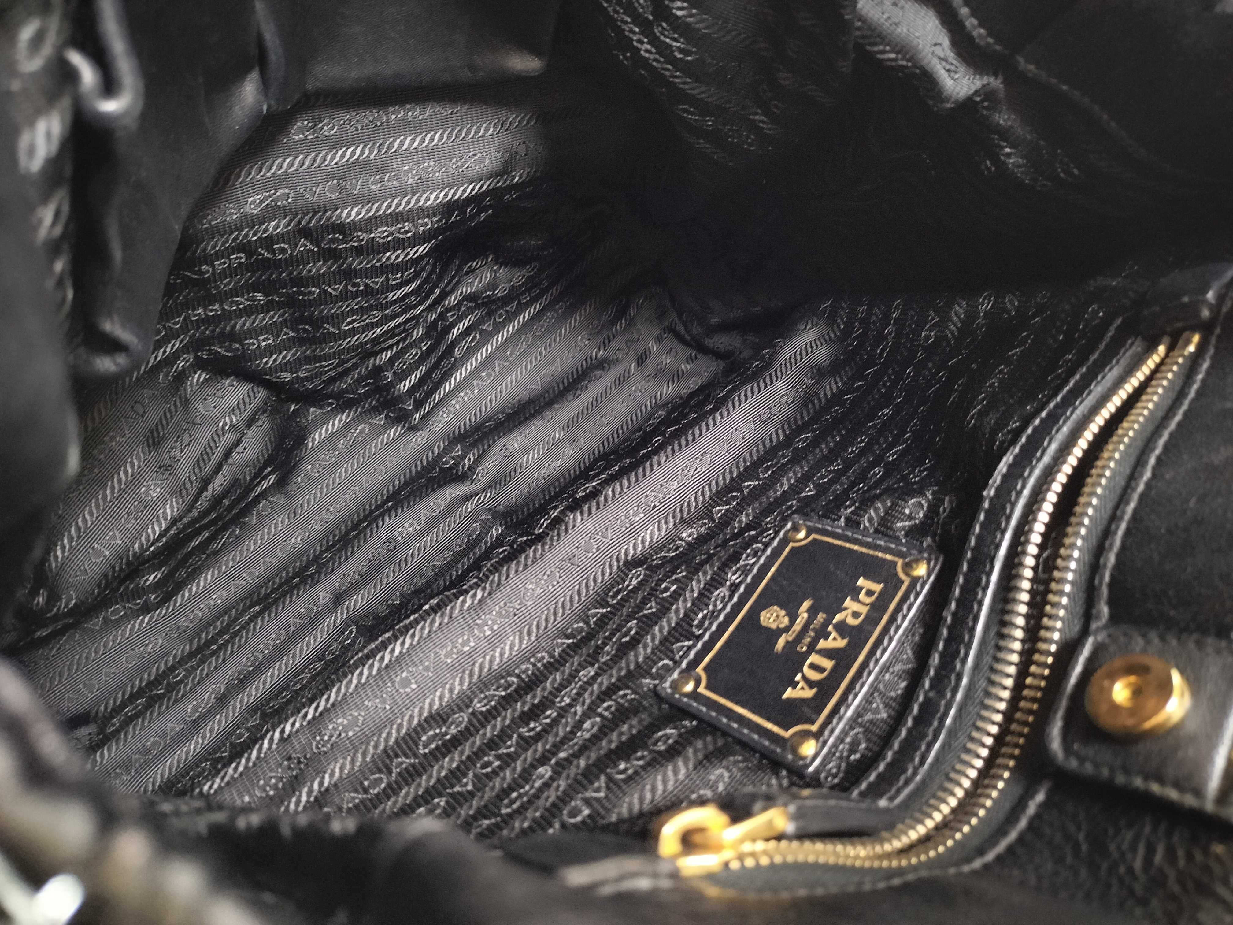 Gaufre Black Leather Tote Bag — view 9