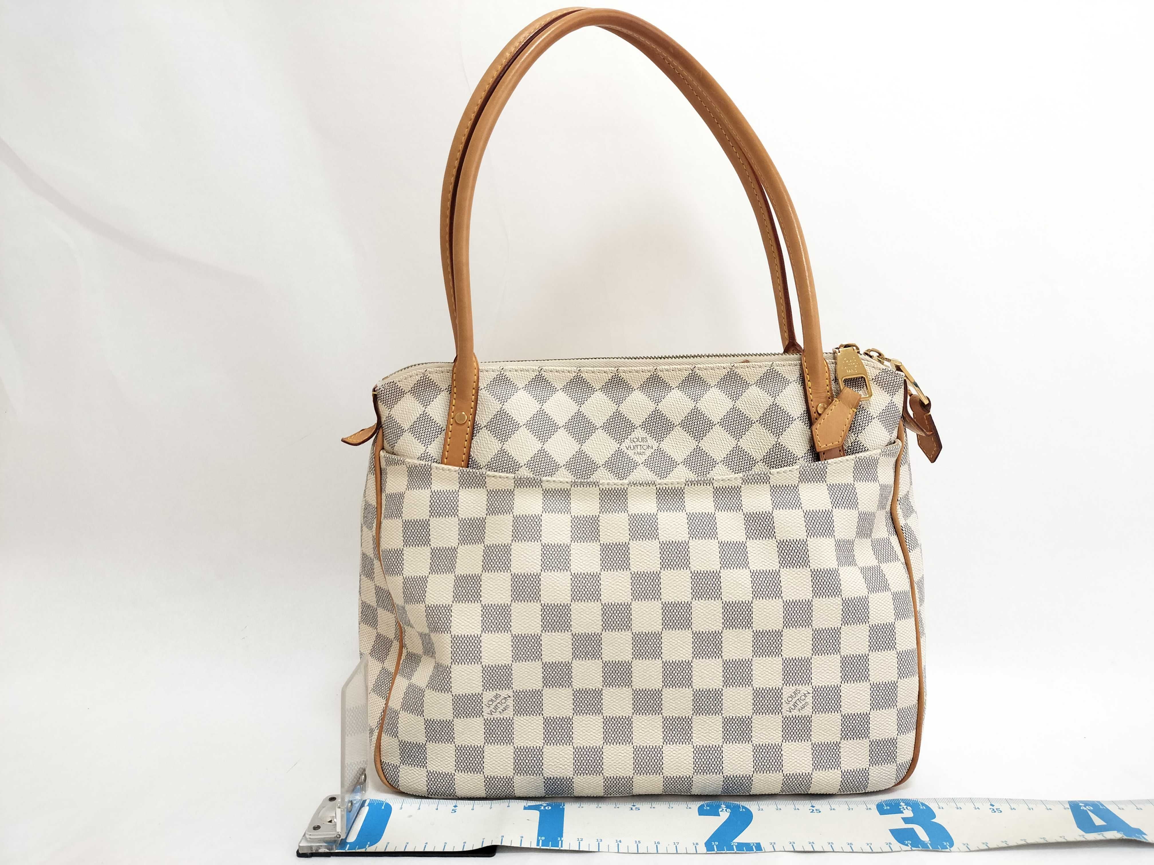 Damier Azur Figeri PM N41176 White Shoulder Bag — view 2