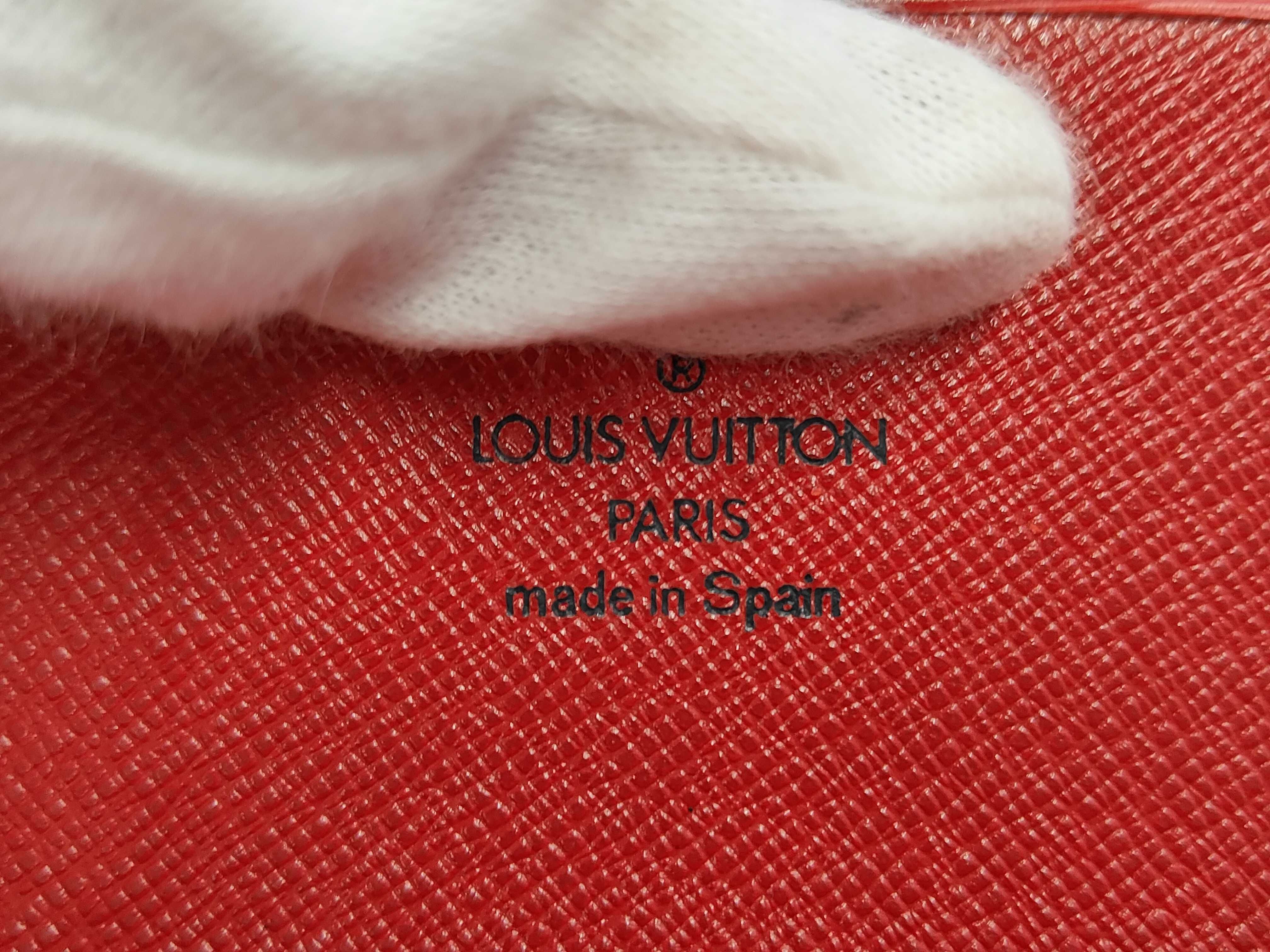 Epi Louis Vuitton Epi Portefeuille Tresor International Wallet — view 6
