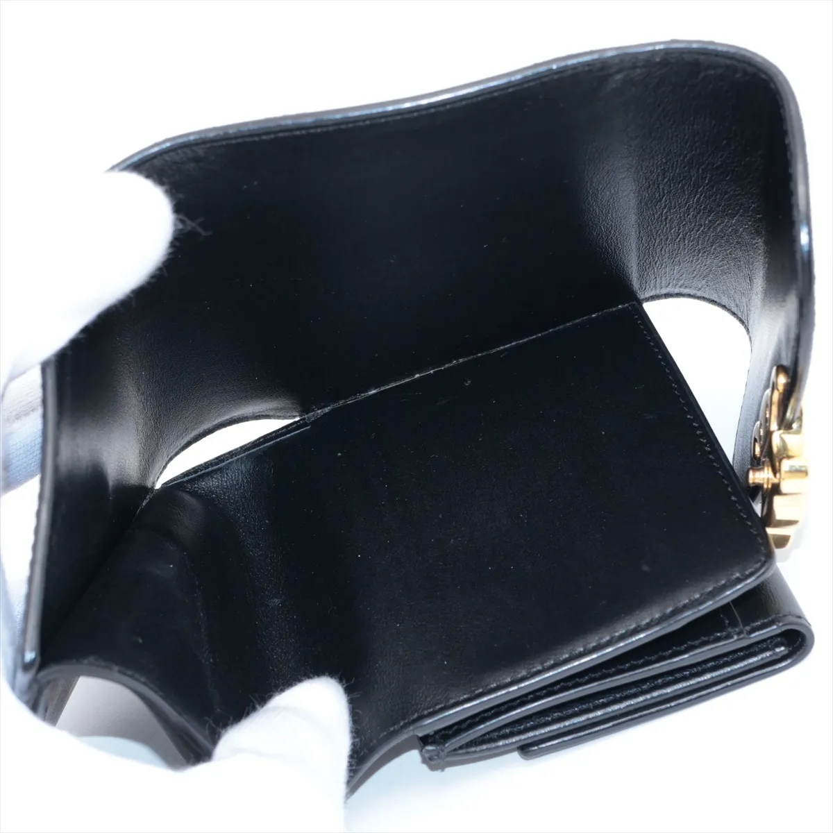 Triomphe Small Flap Wallet Leather Compact Wallet Black — view 6