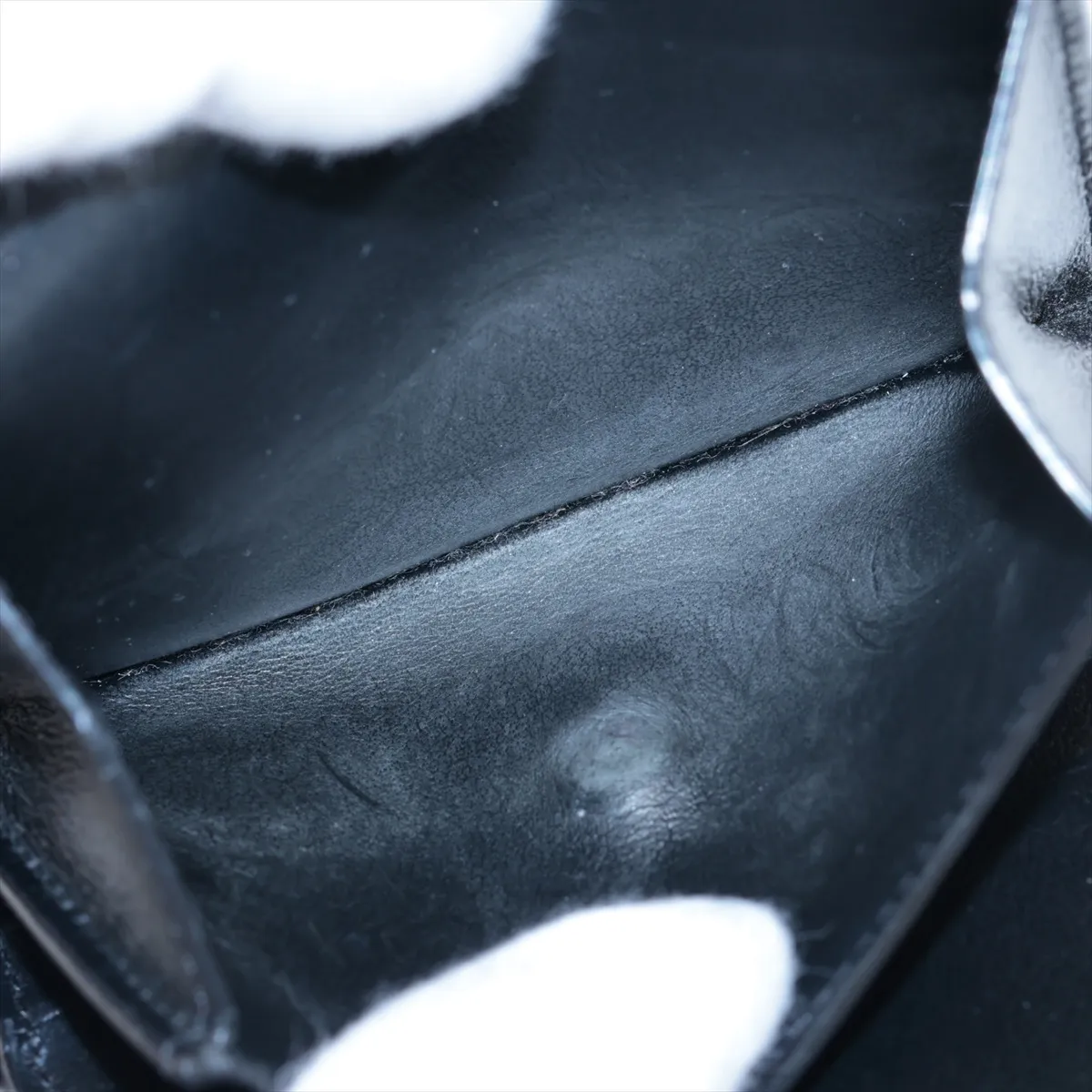 Triomphe Small Flap Wallet Leather Compact Wallet Black — view 7