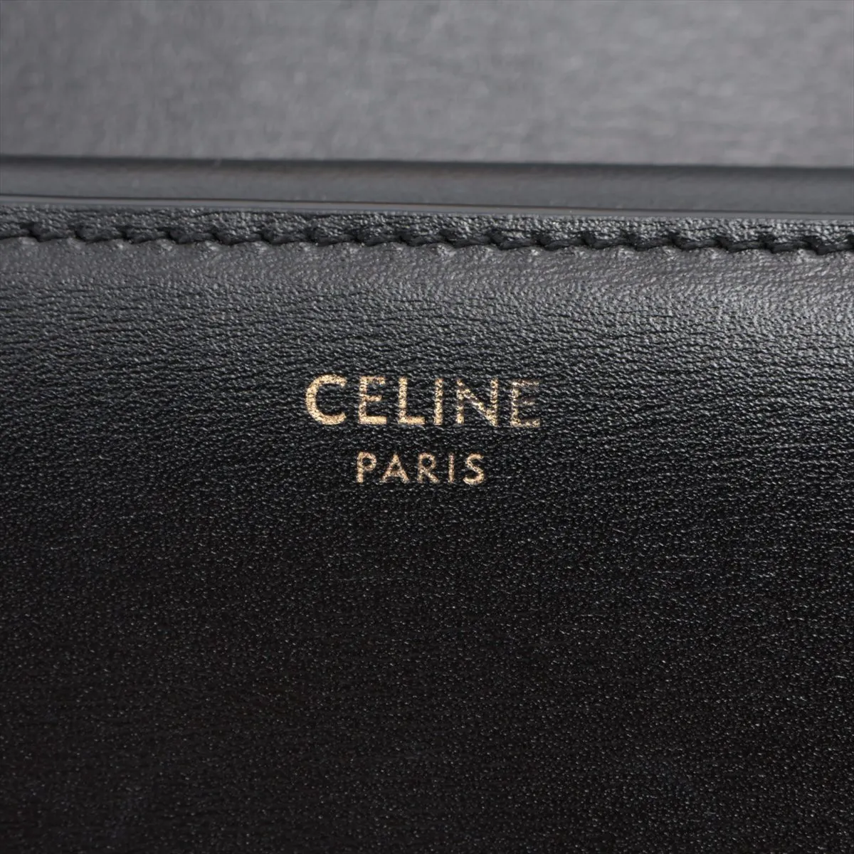 Triomphe Small Flap Wallet Leather Compact Wallet Black — view 8