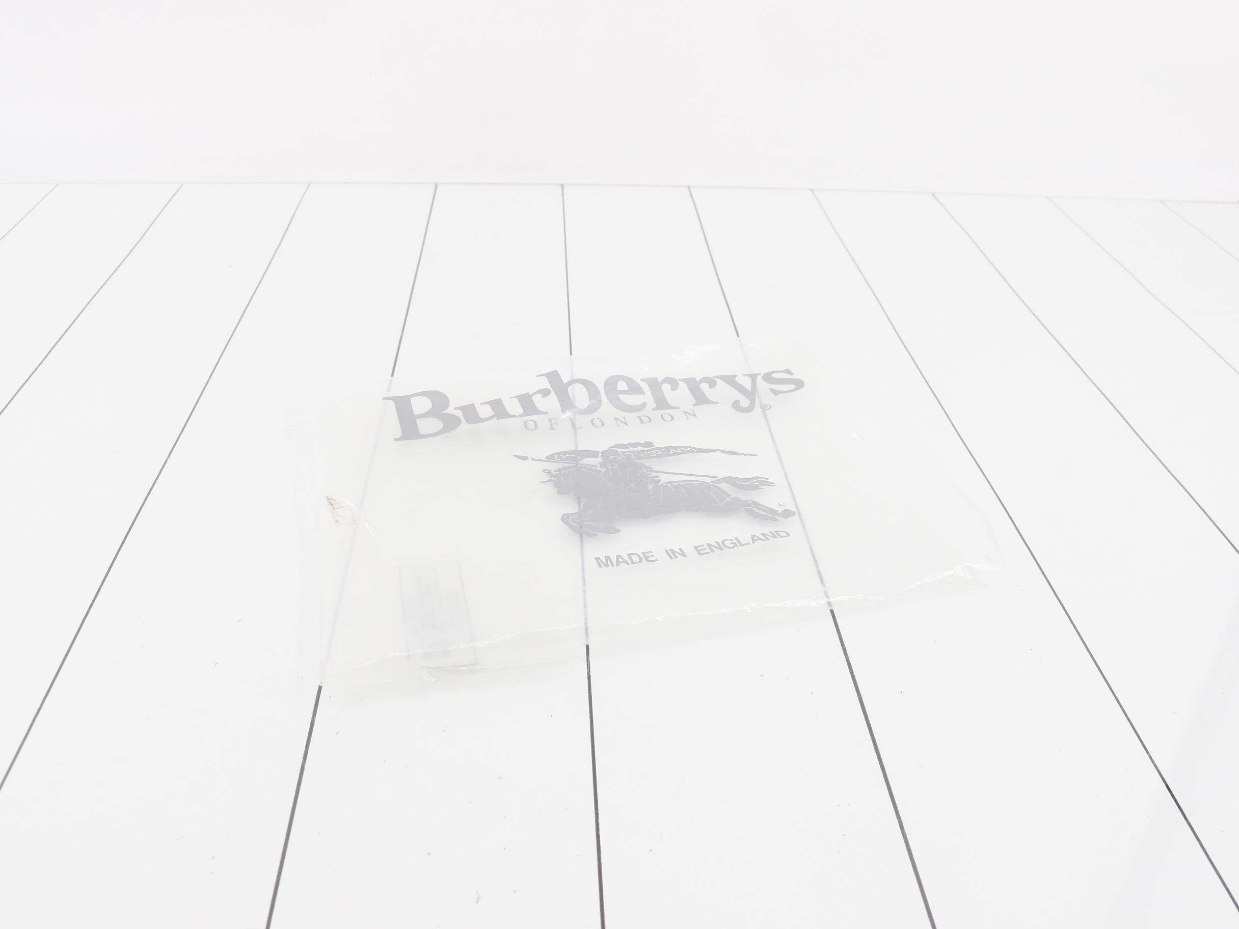 New with tags, Burberry Nova Check scarf, beige. — view 4