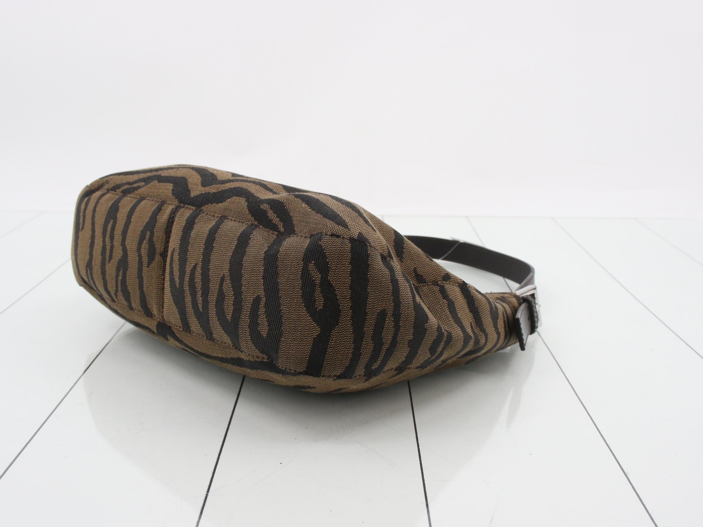 Mamma Bucket Zebra Bag/Handbag — view 6