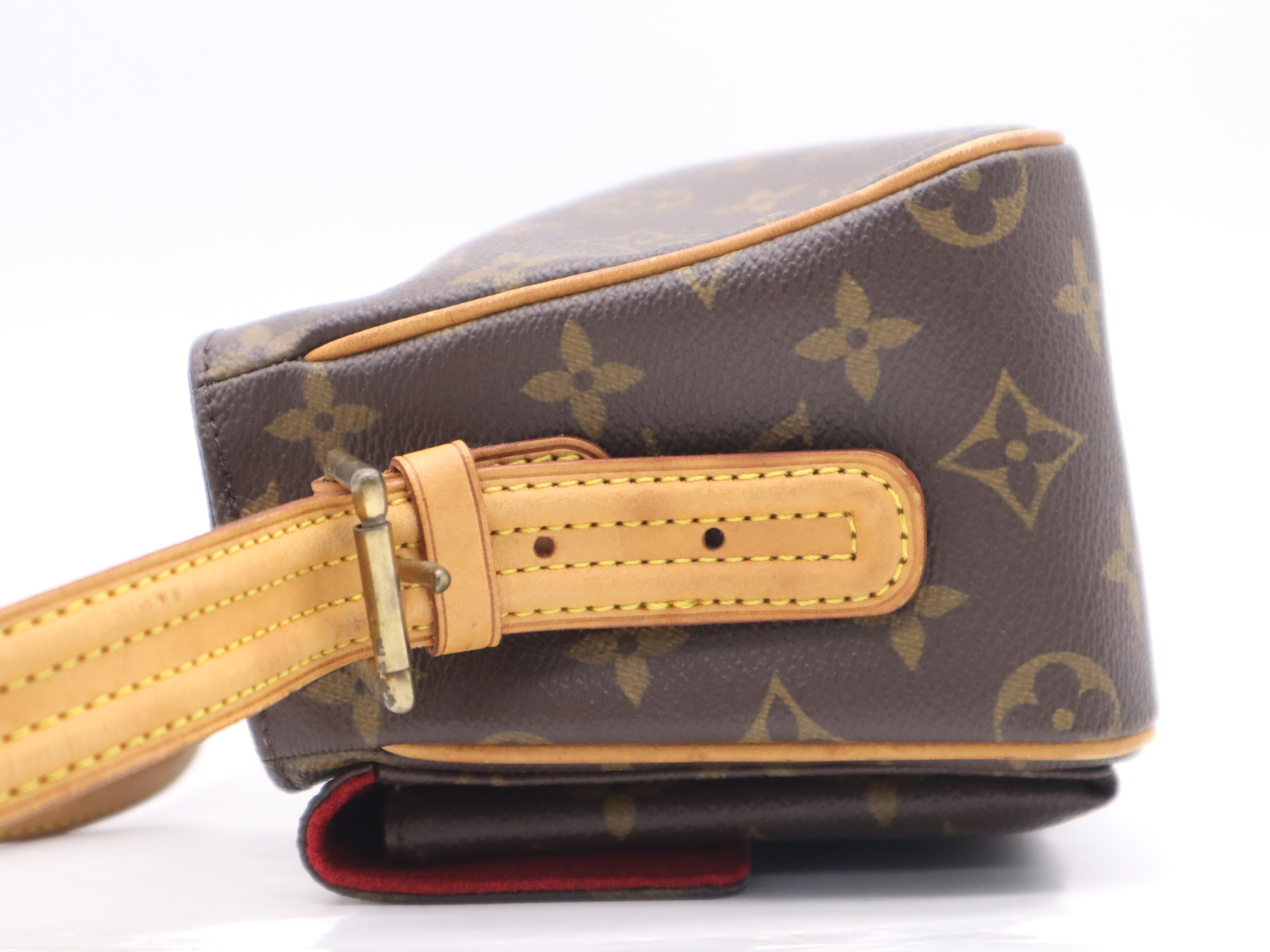 M51164 Monogram Viva Cite MM Handbag — view 3