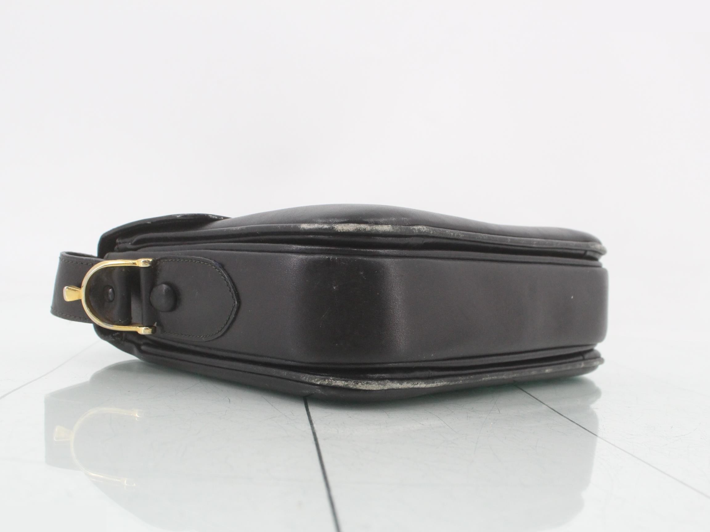 Leather shoulder bag with carriage hardware — view 5