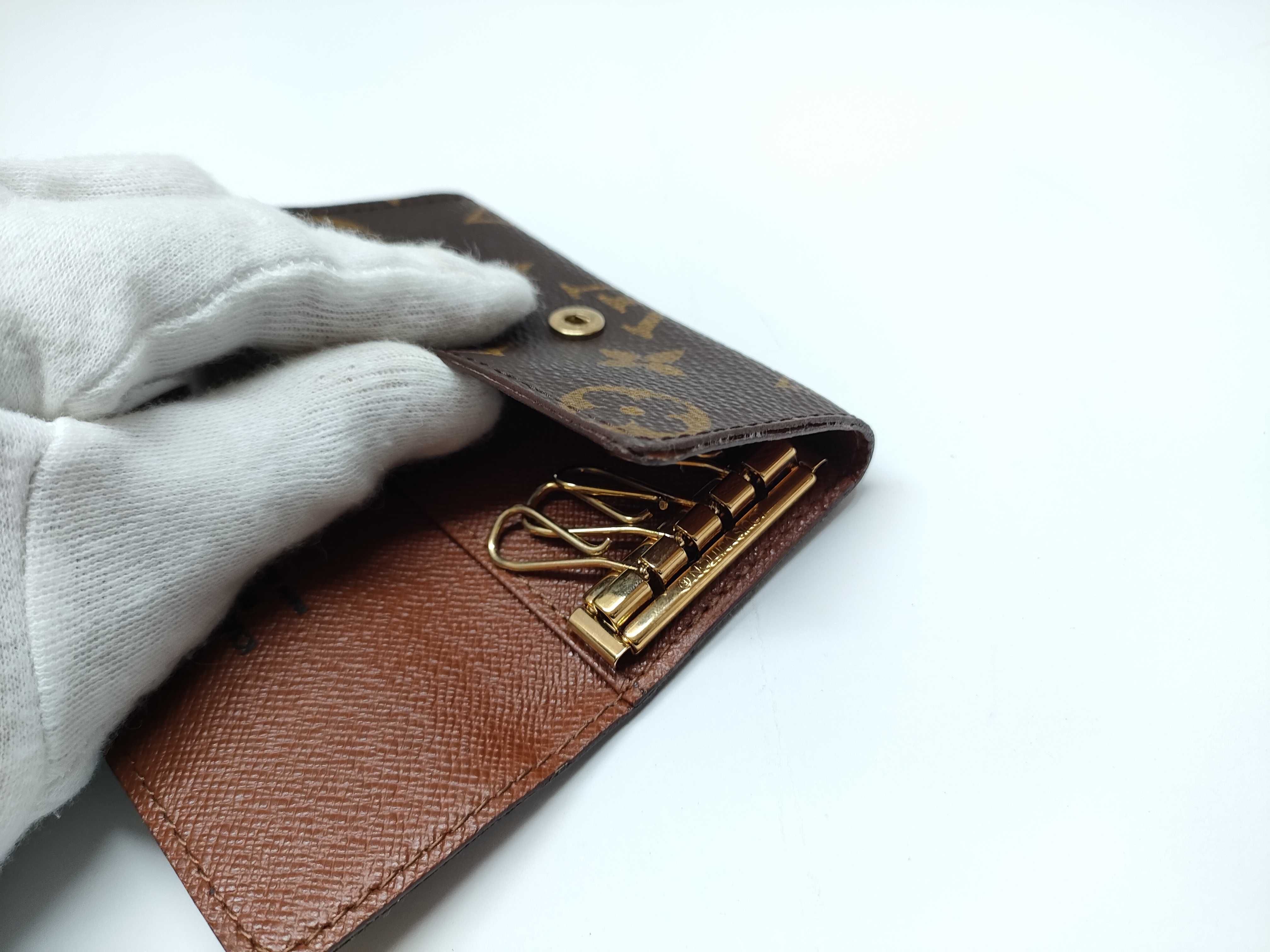 Monogram M62631 Multicles 4 Key Case — view 11