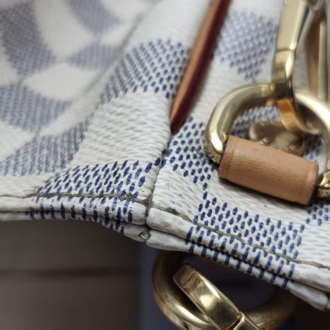 【*Shipped from: China*】LOUIS VUITTON PU Shoulder Bag — view 10