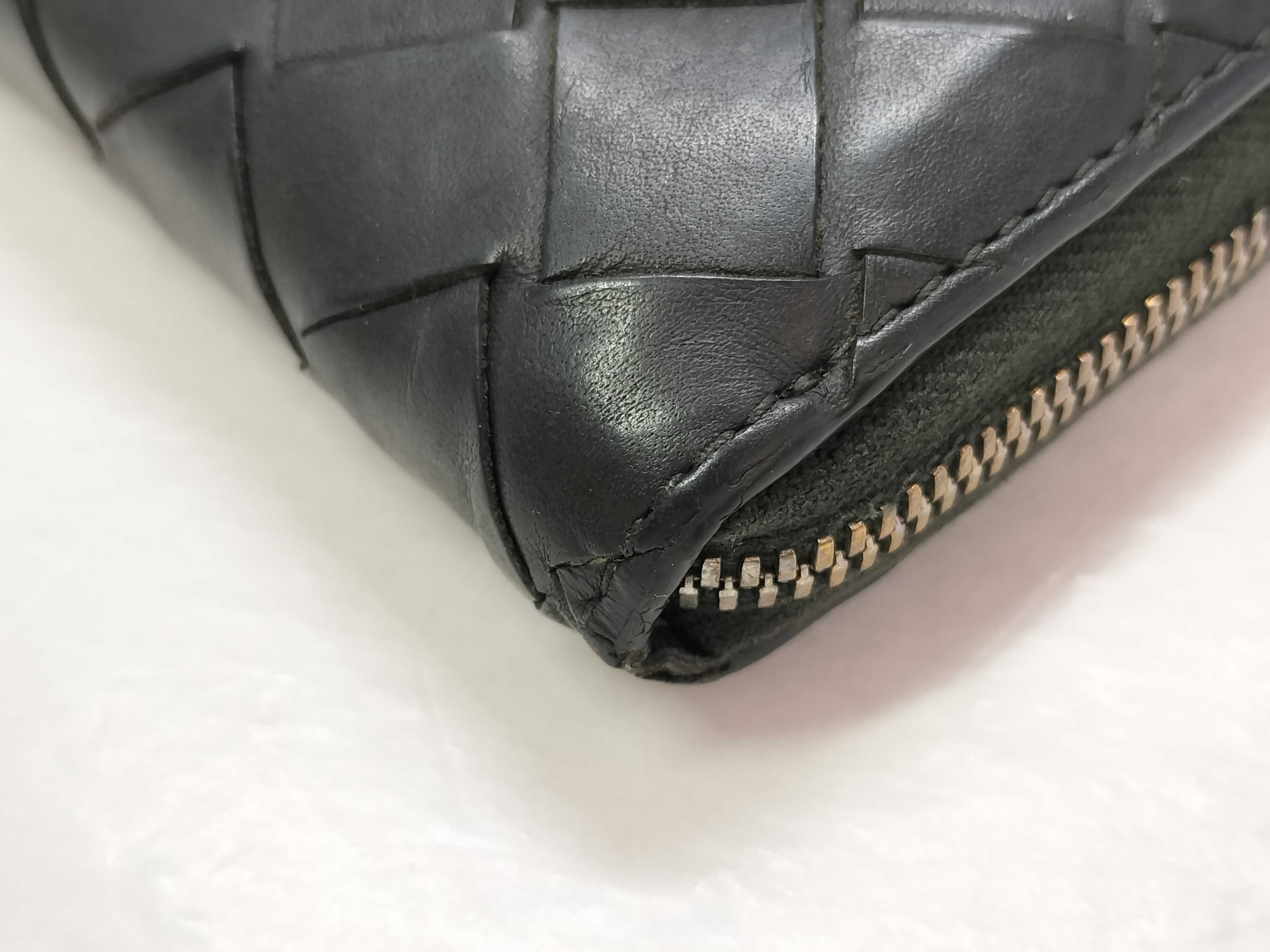 Intrecciato Bottega Veneta Long Wallet Intrecciato Leather Wallet — view 3