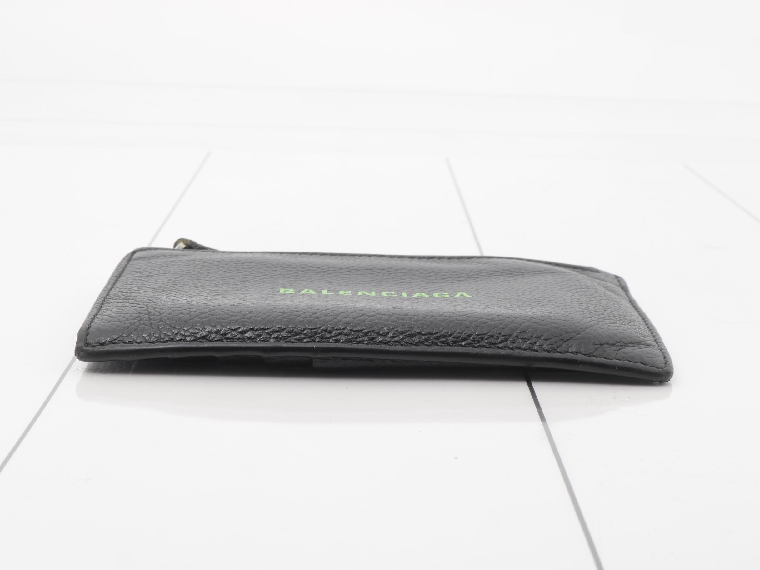 Coin case — view 3