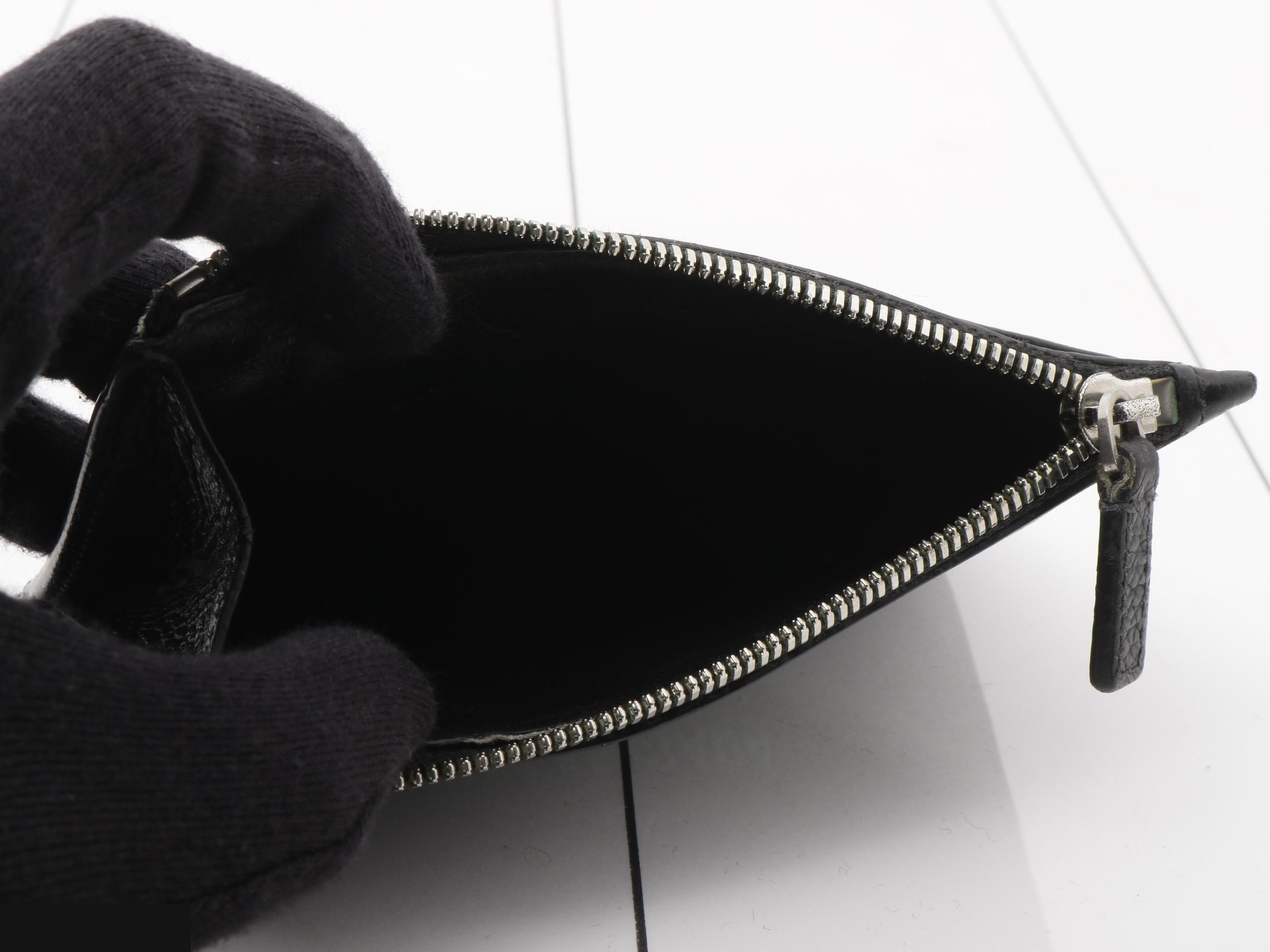 Coin case — view 4
