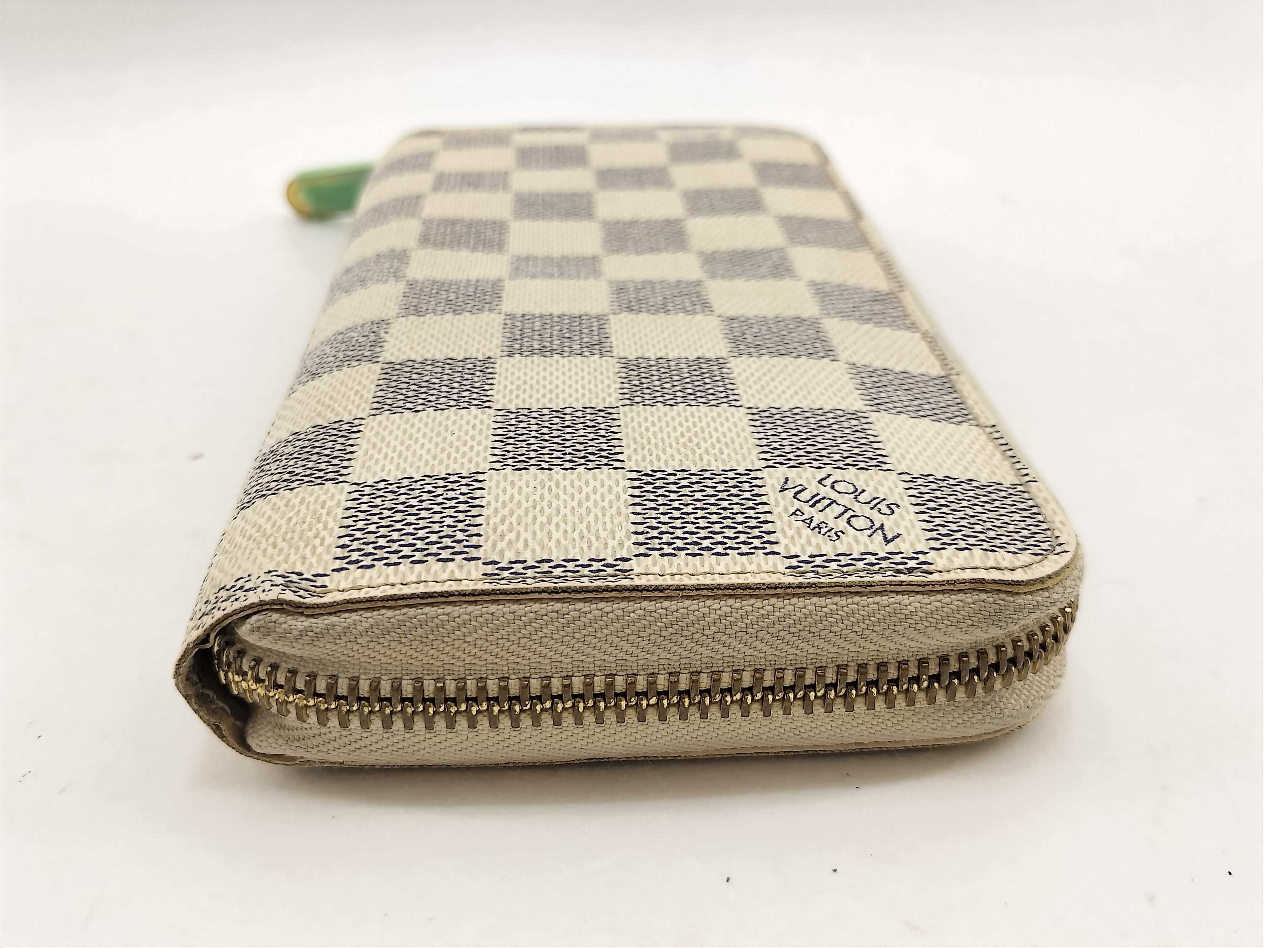 Damier Azur Zippy Wallet — view 3