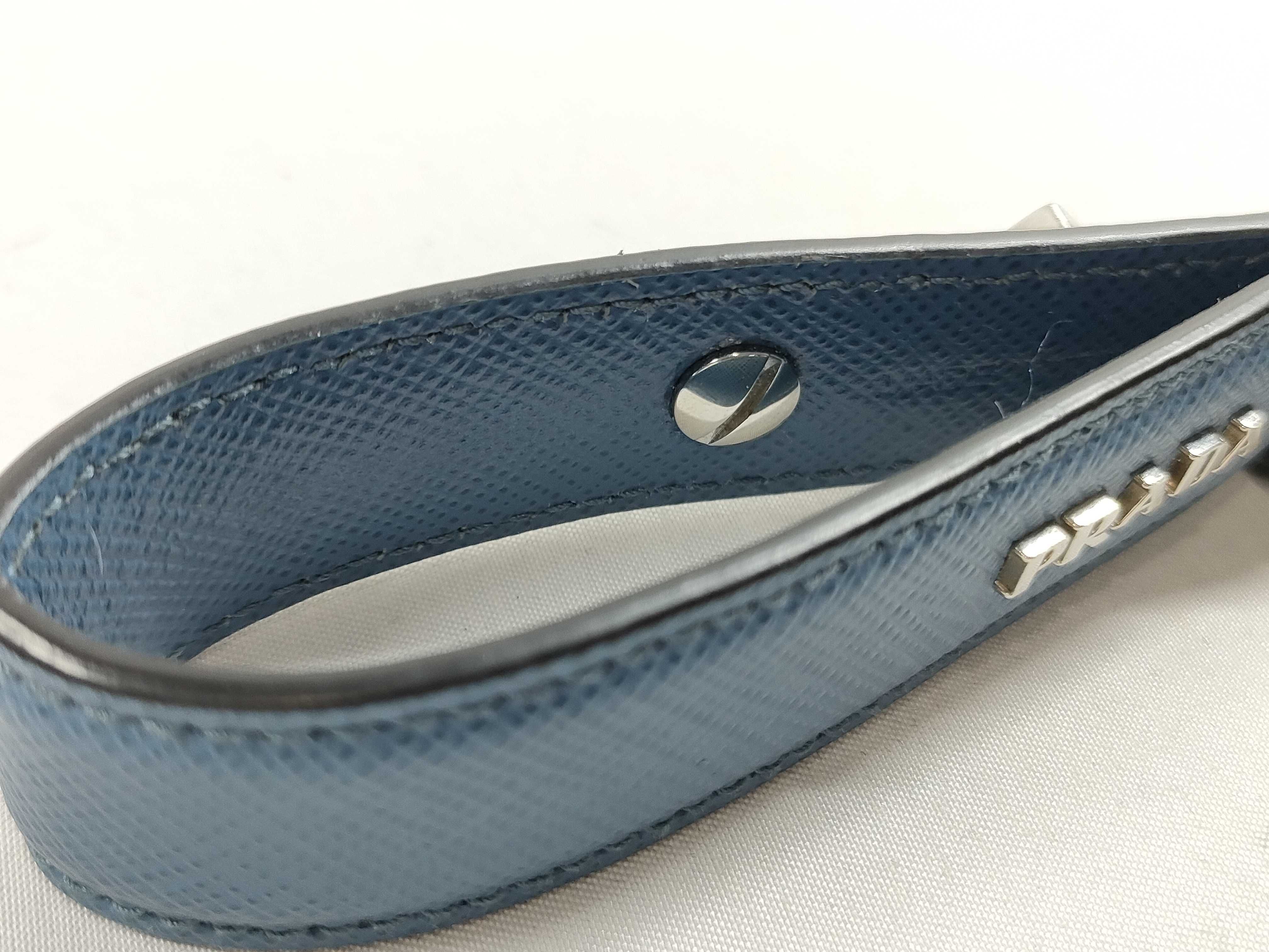 Triangle Logo Saffiano Keyring Key Case — view 9