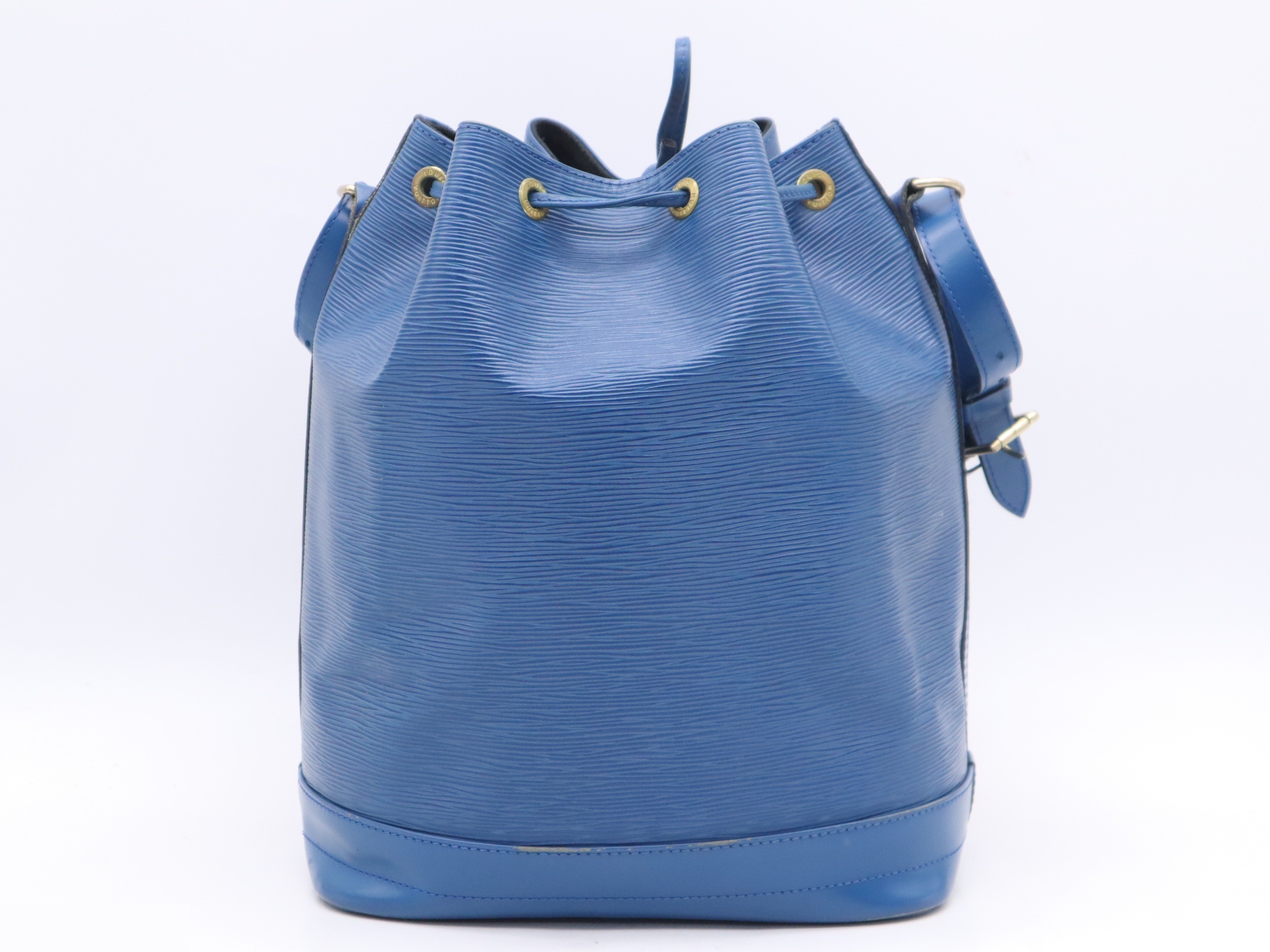 Noé Toledo Blue — view 2