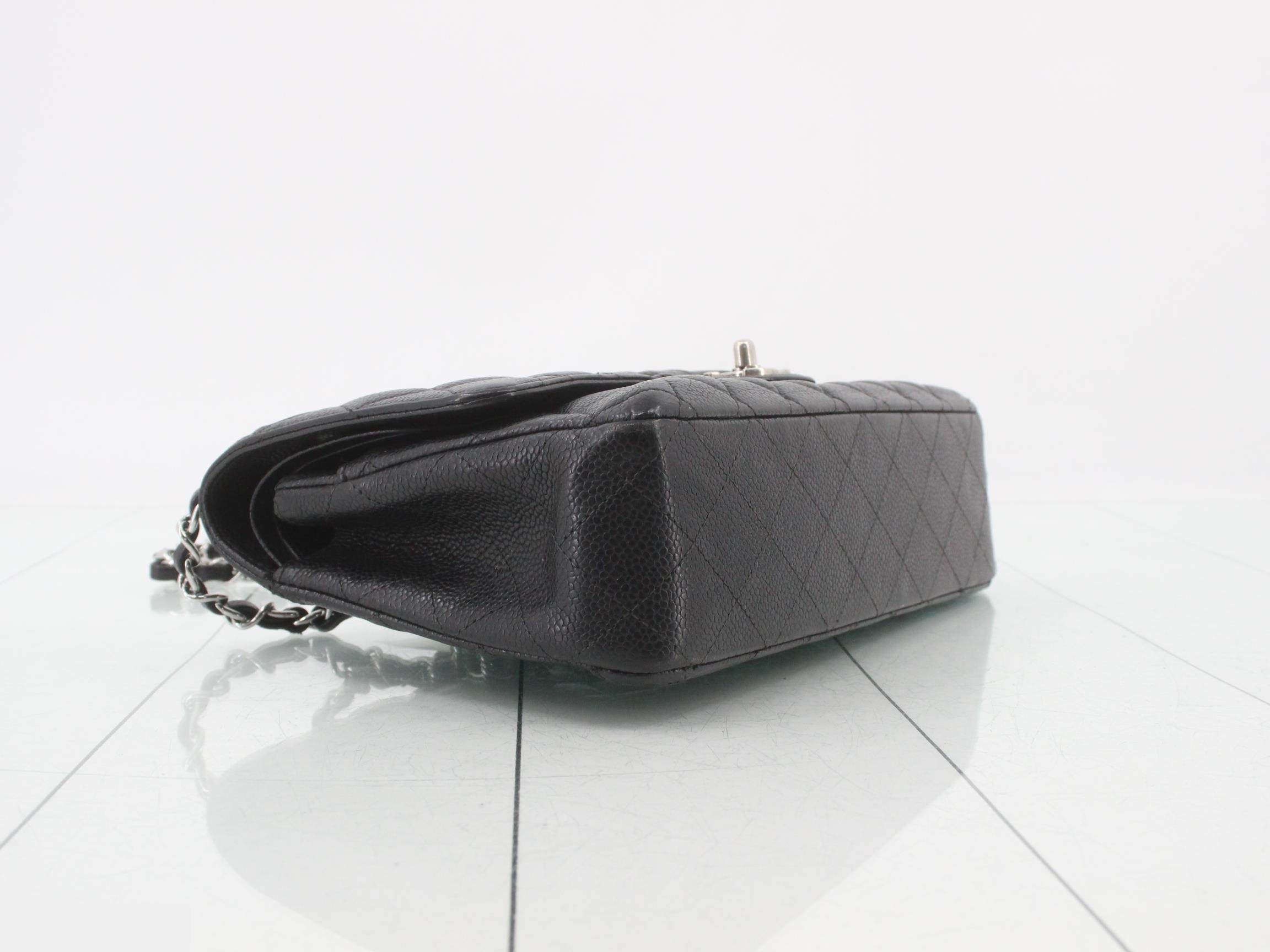 Caviar leather Matelassé 25 bag, black, silver hardware, serial number 12. — view 5