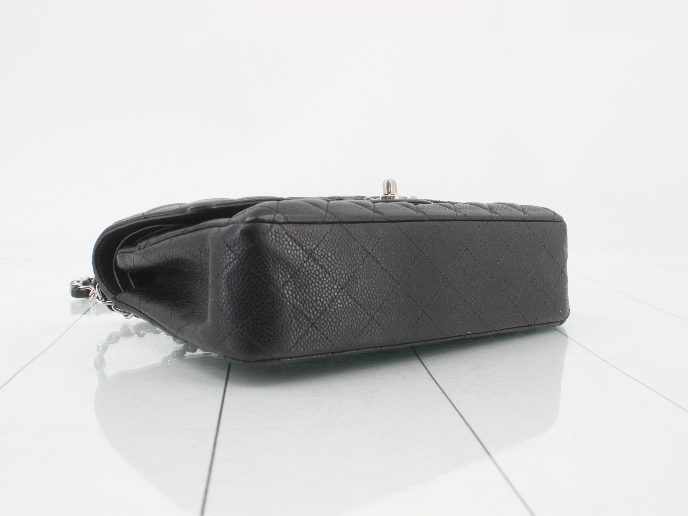 Caviar leather Matelassé 25 bag, black, silver hardware, serial number 12. — view 6
