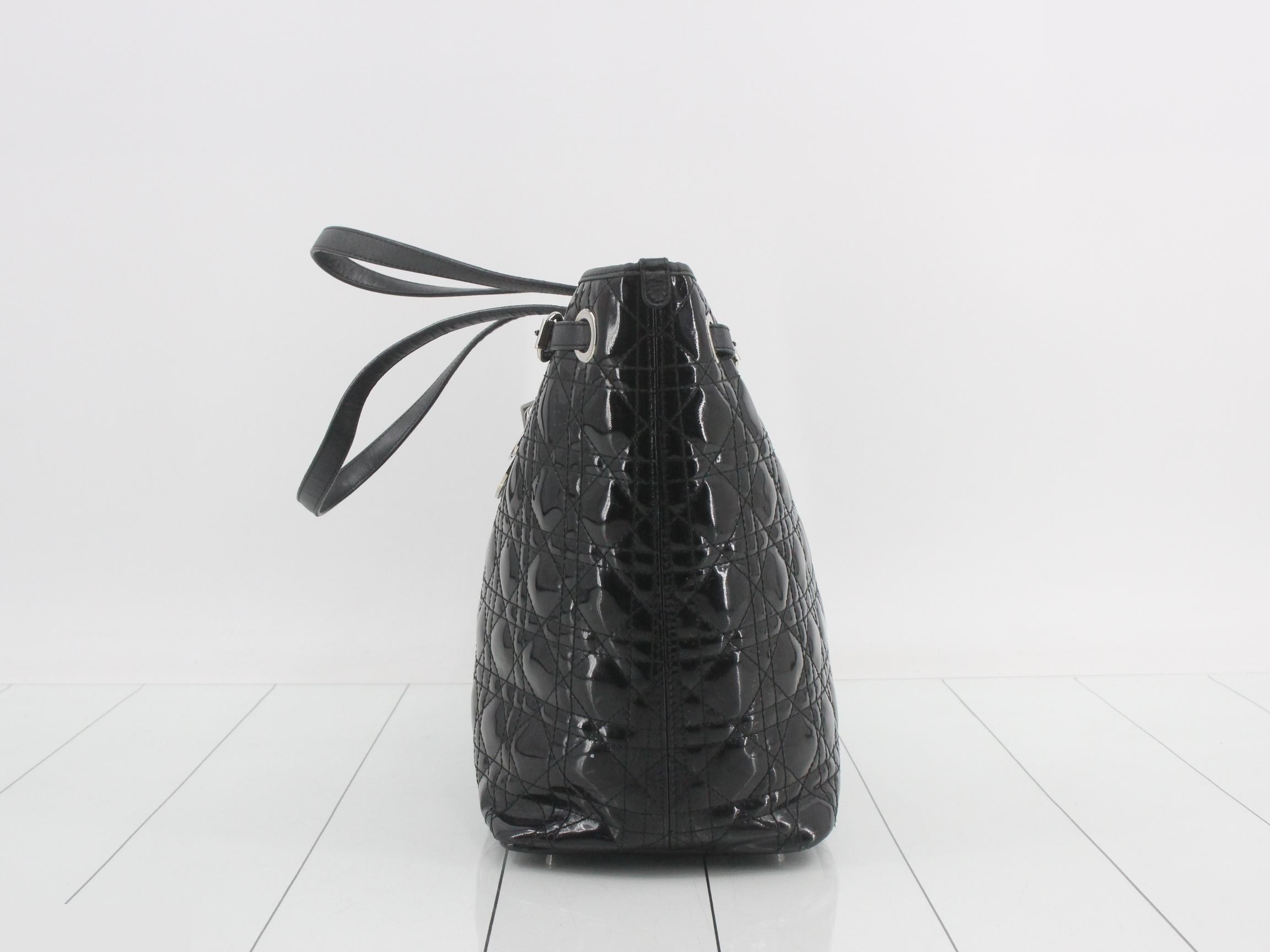 Patent Tote — view 3