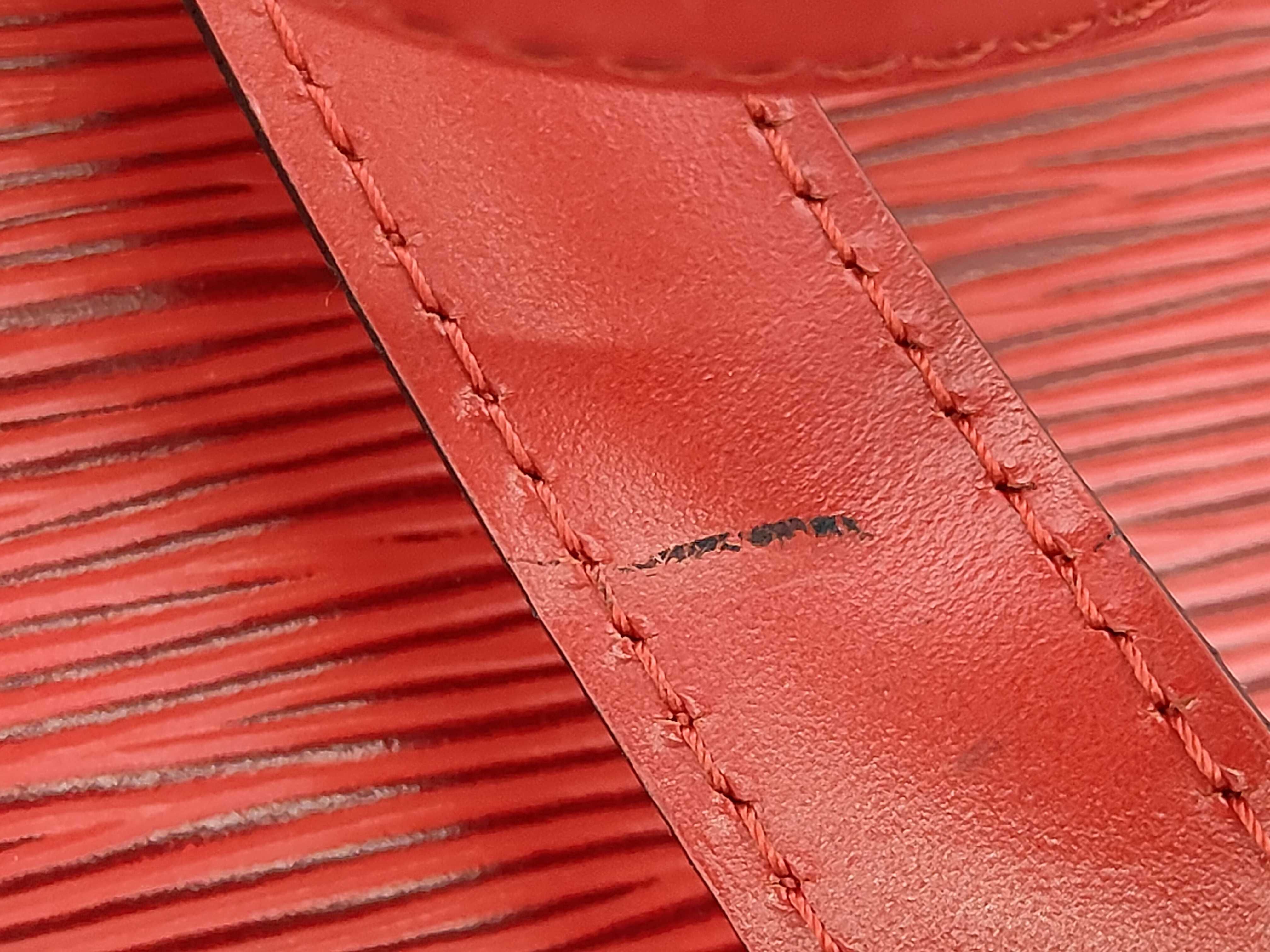 Epi Saint Jacques Shopping Shoulder Bag — view 13
