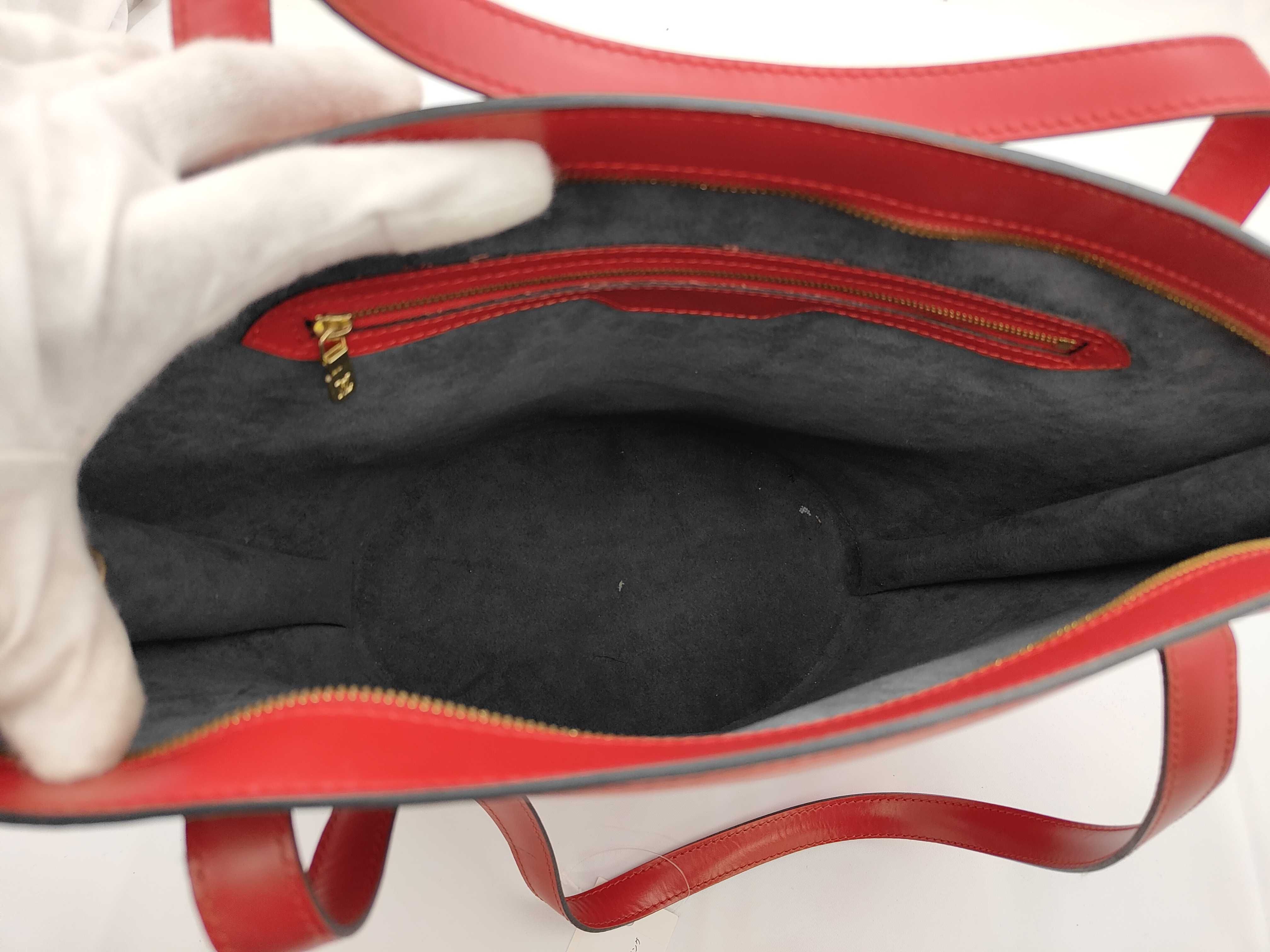 Epi Saint Jacques Shopping Shoulder Bag — view 9