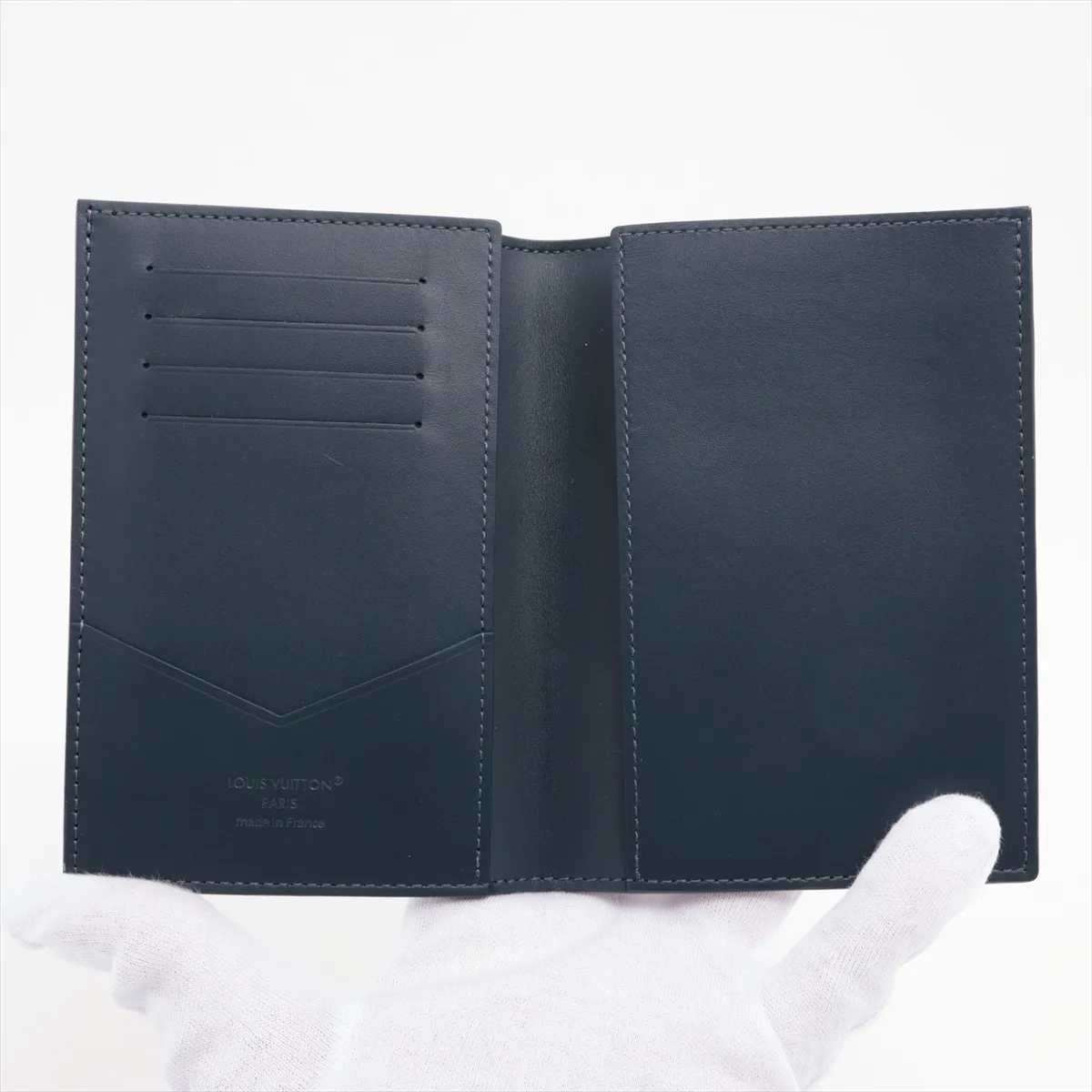 Monogram Shadow Passport Cover Couverture Passport - Blue Pass Case M14792 RFID Reactive — view 3