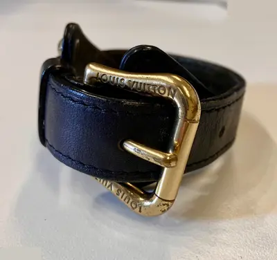 Bracelet, wrist circumference approximately 17.5 cm