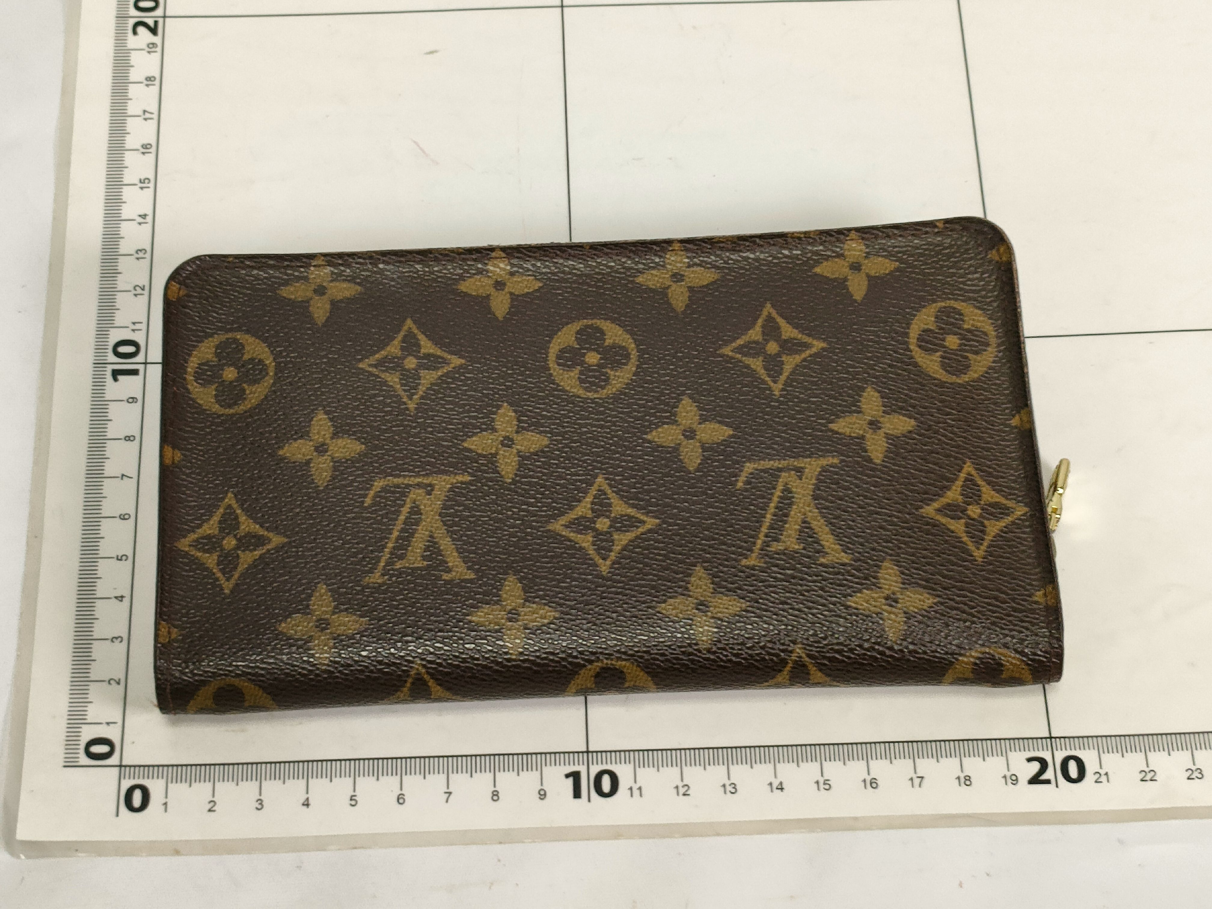 Monogram Zippy Wallet M42616 Wallet — view 2