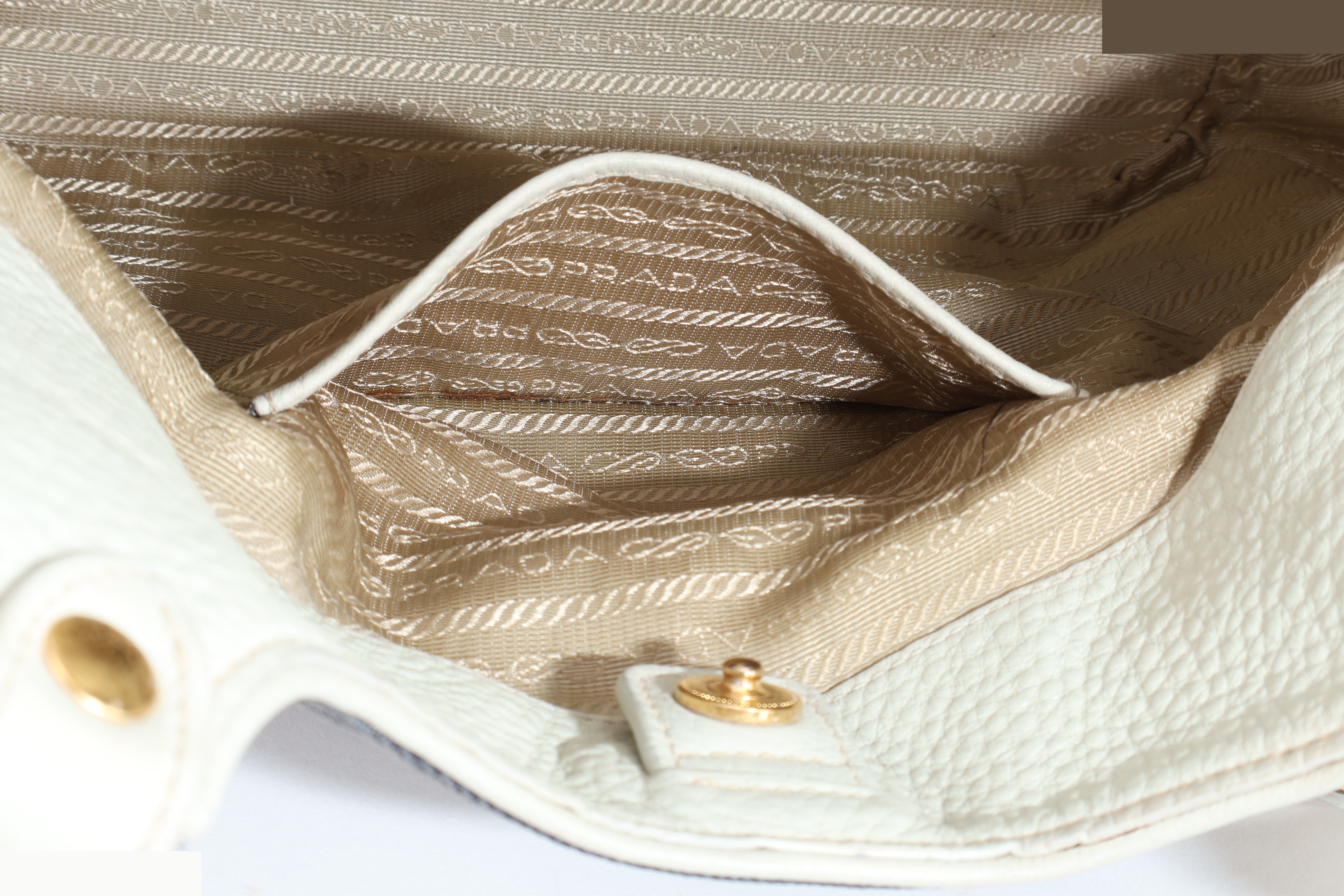 BLUE DENIM WHITE LEATHER TOTE BAG GHW — view 10