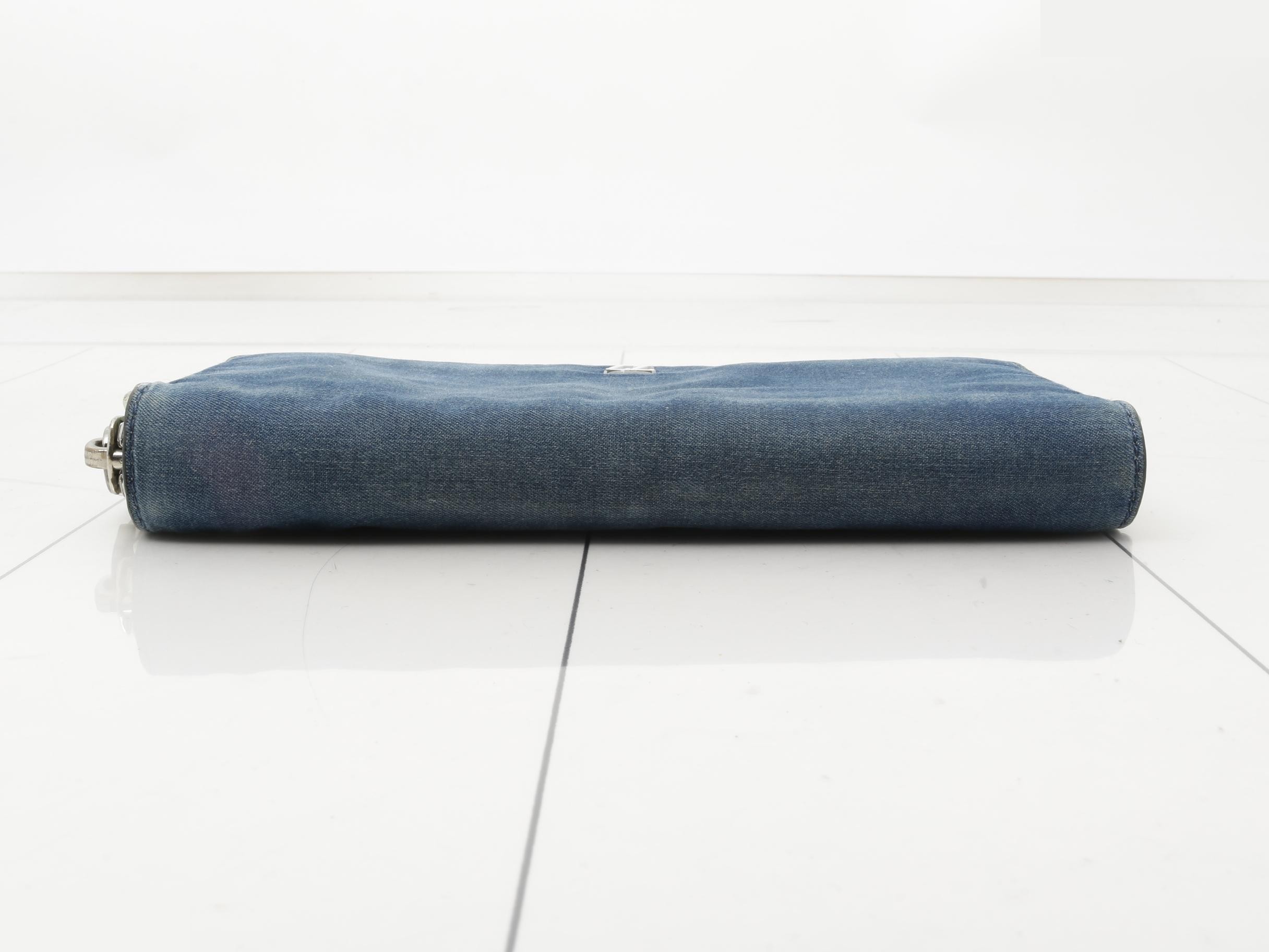 Other lines: Bags and Wallets — view 3