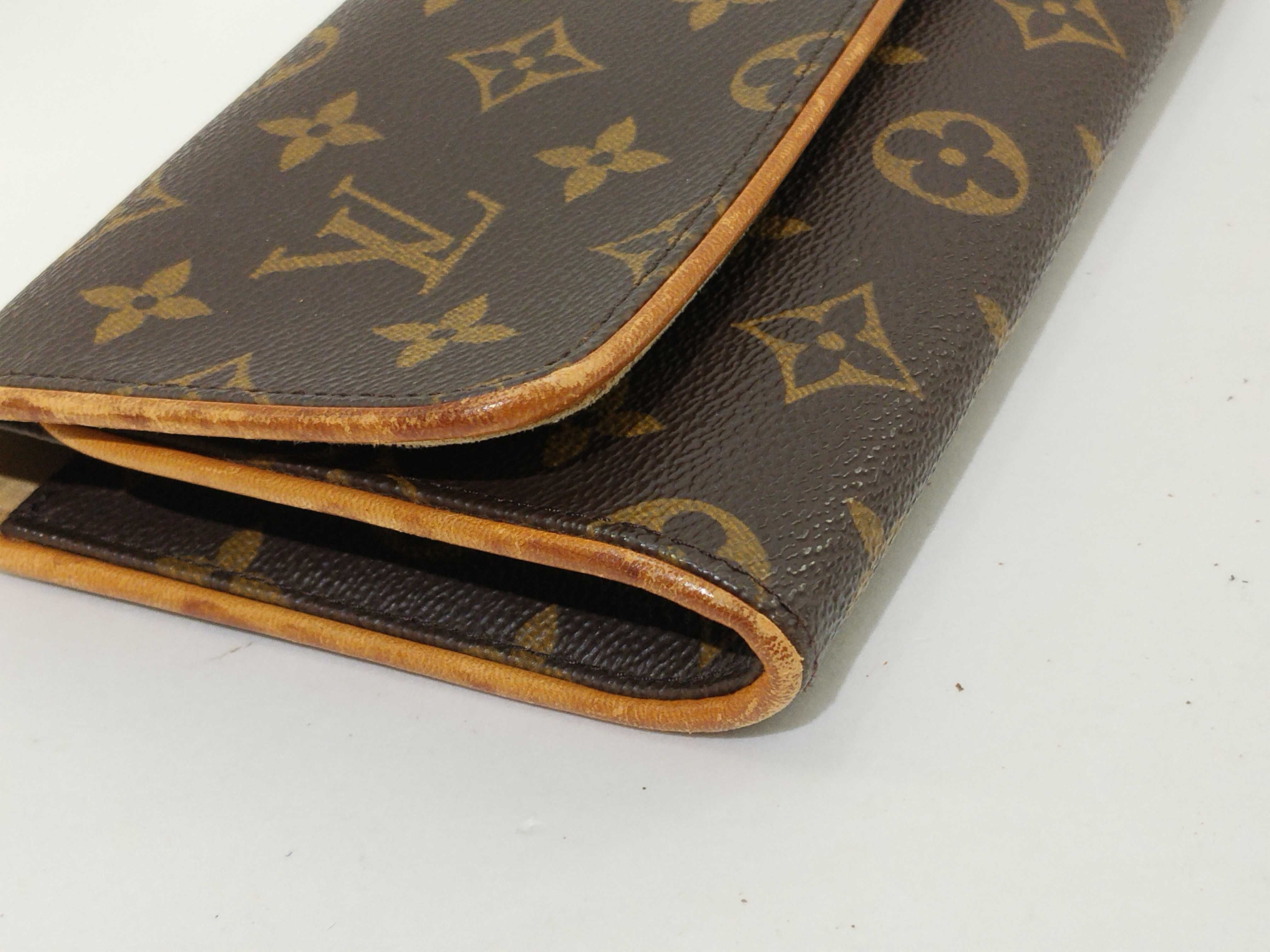 Monogram — view 4