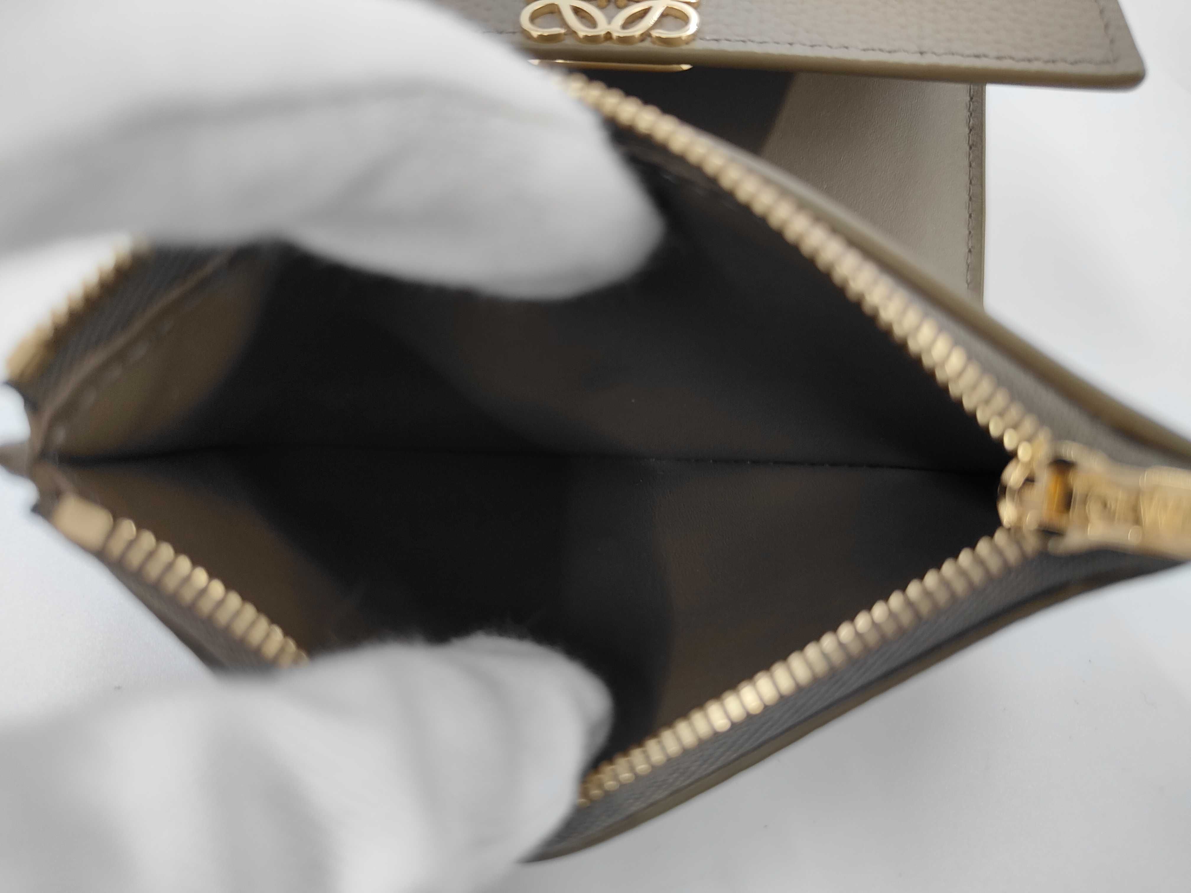 Anagram Trifold Wallet — view 7