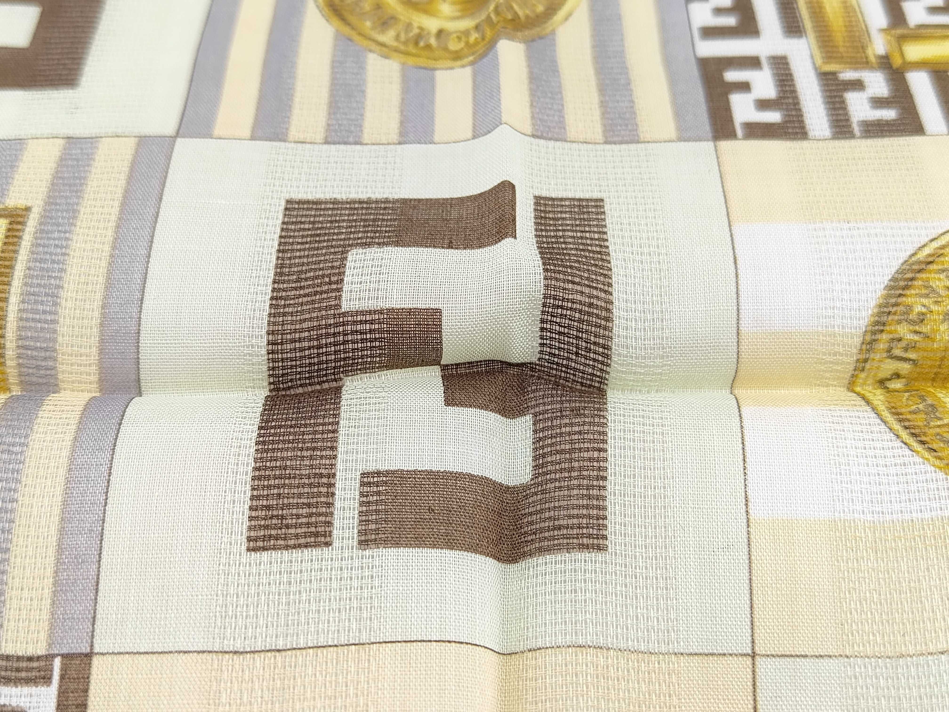 handkerchief scarf (1 piece) and other accessories — view 9