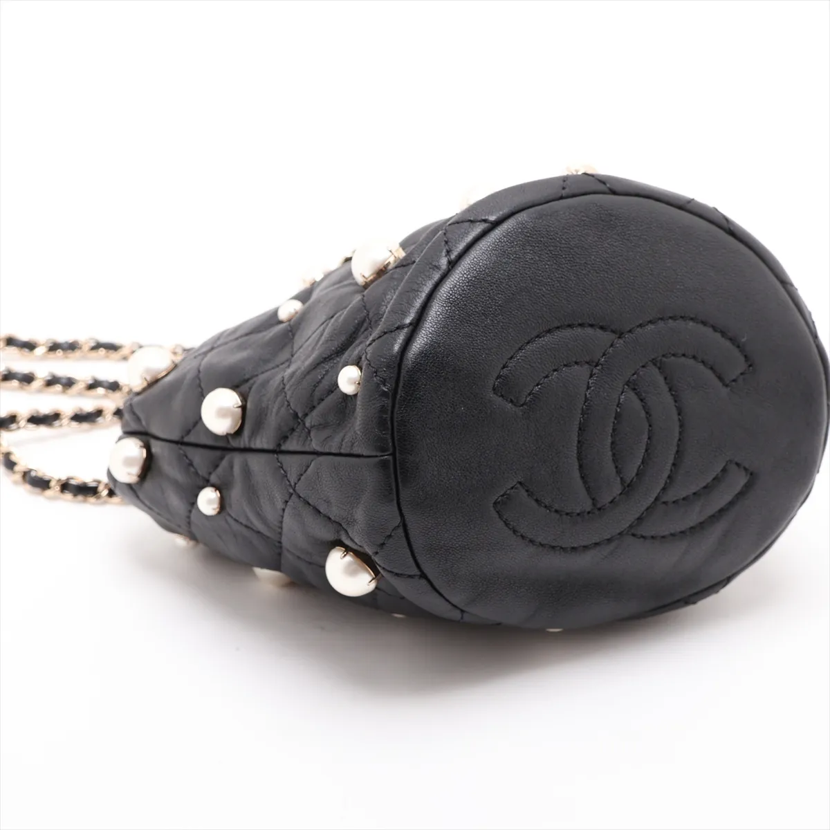 Matelassé Lambskin Chain Shoulder Bag, Pearl Black with Gold Hardware, 31129872, Serial Number 31 — view 4