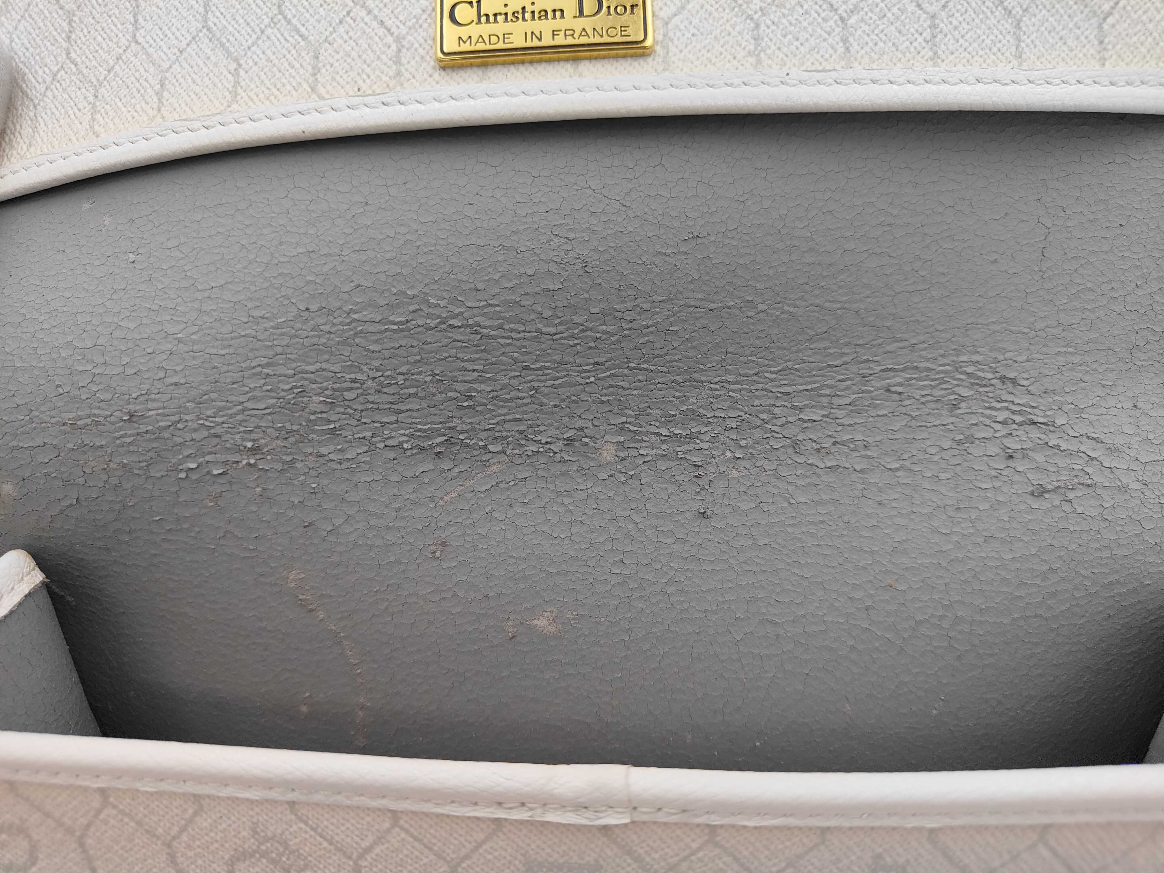 Honeycomb Shoulder Bag — view 13