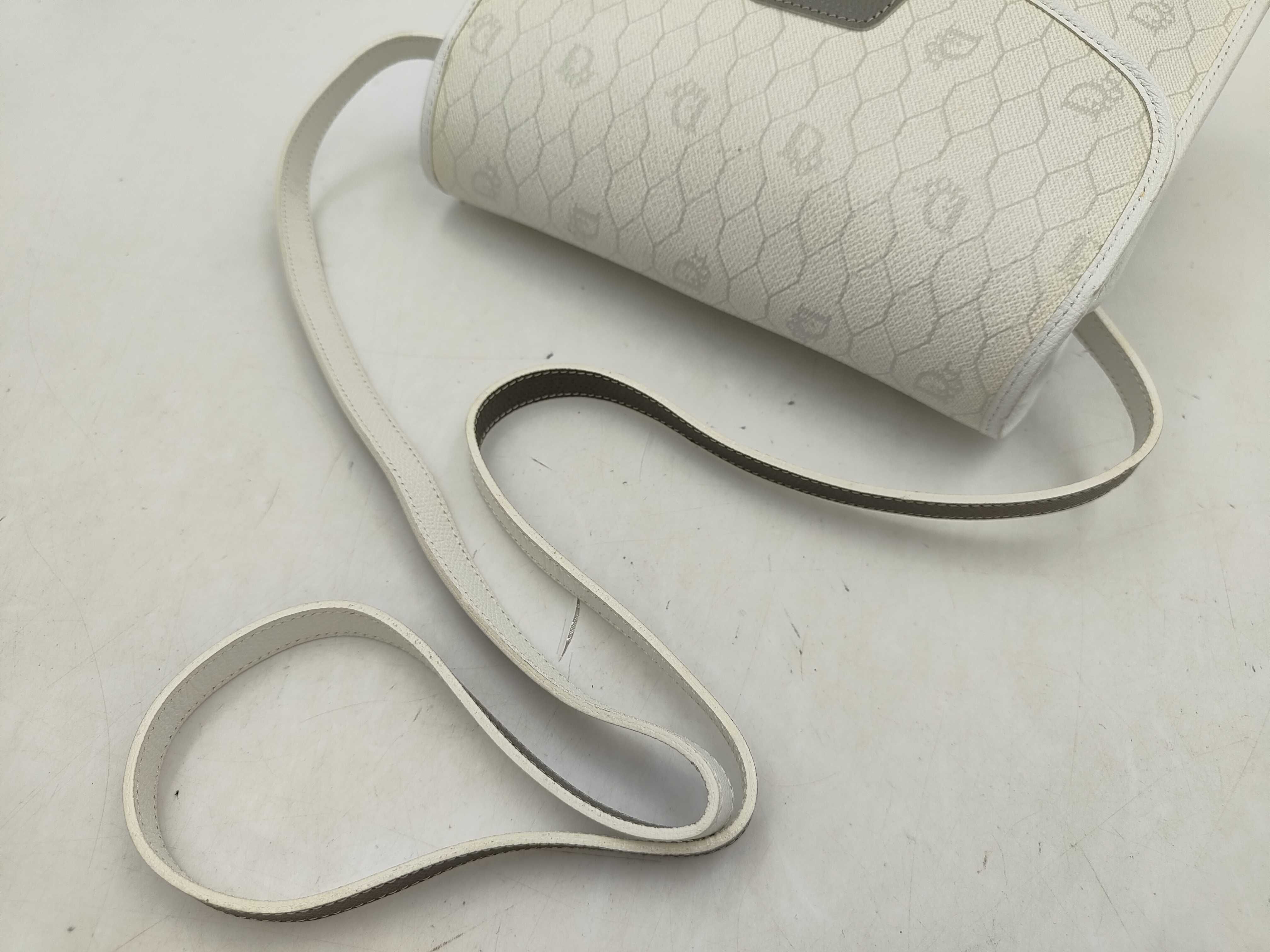Honeycomb Shoulder Bag — view 3