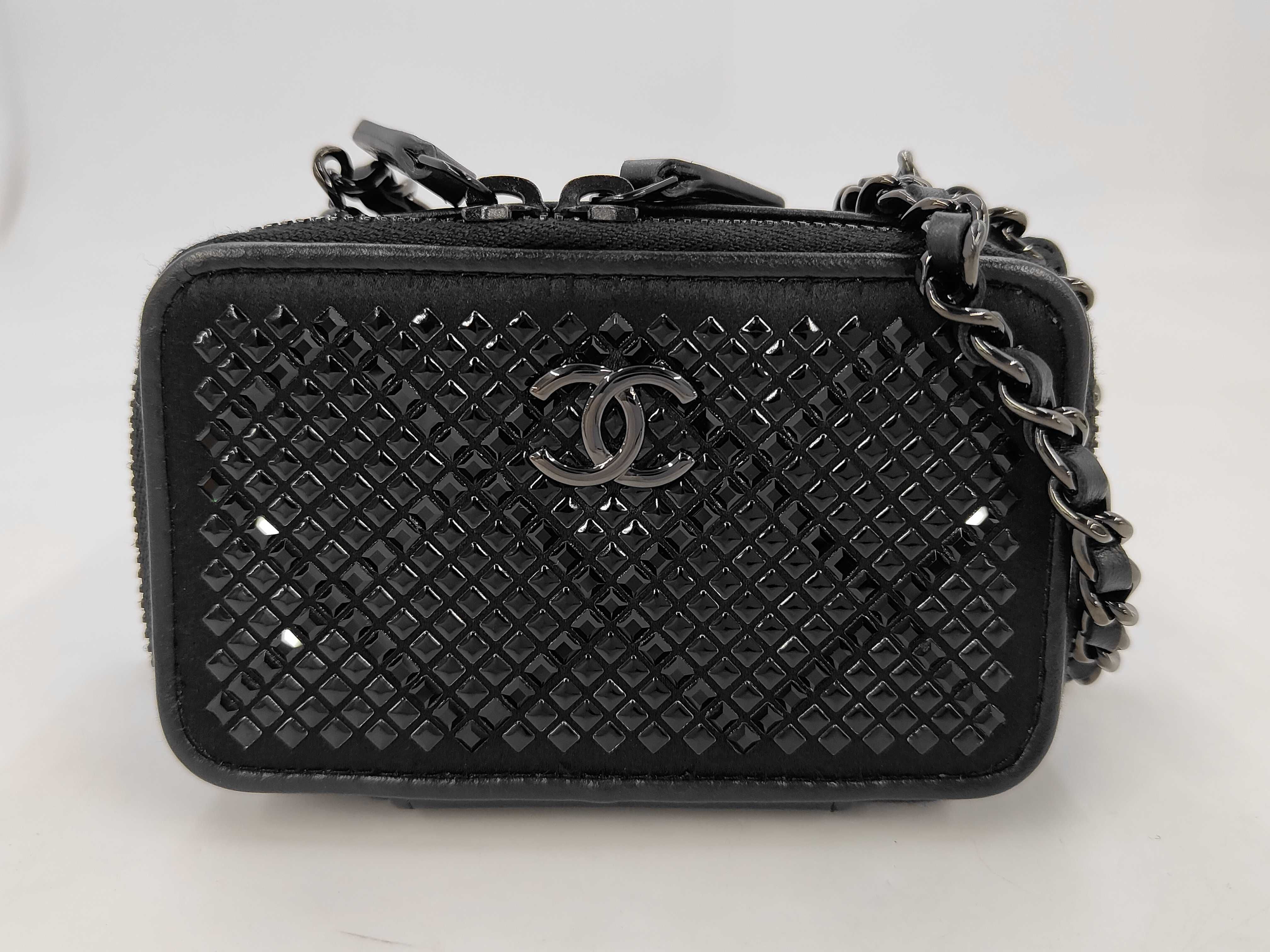 Mini Matelassé Rhinestone Chain Black Lambskin Random XKUCL316 Shoulder Bag (with seal)