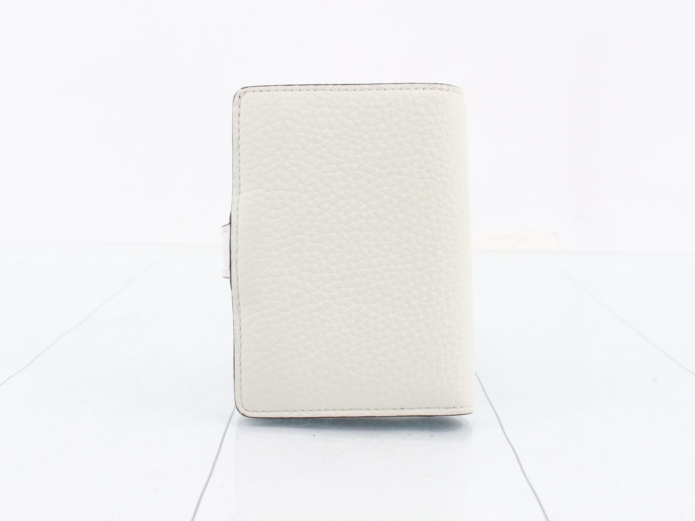 Vertical Compact Wallet — view 2