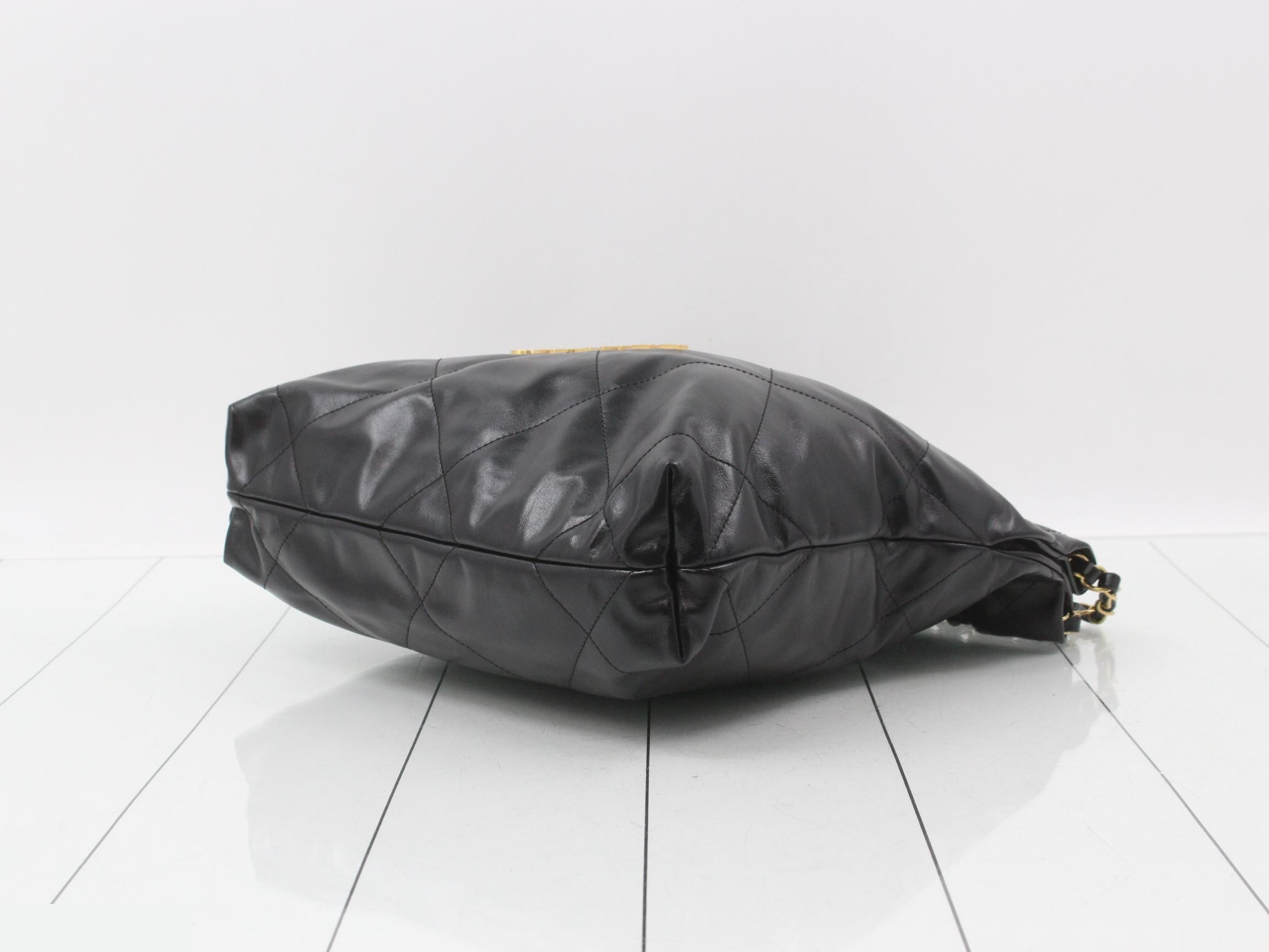 AS3260 Chanel 22 Shiny Calfskin Black Unused — view 6