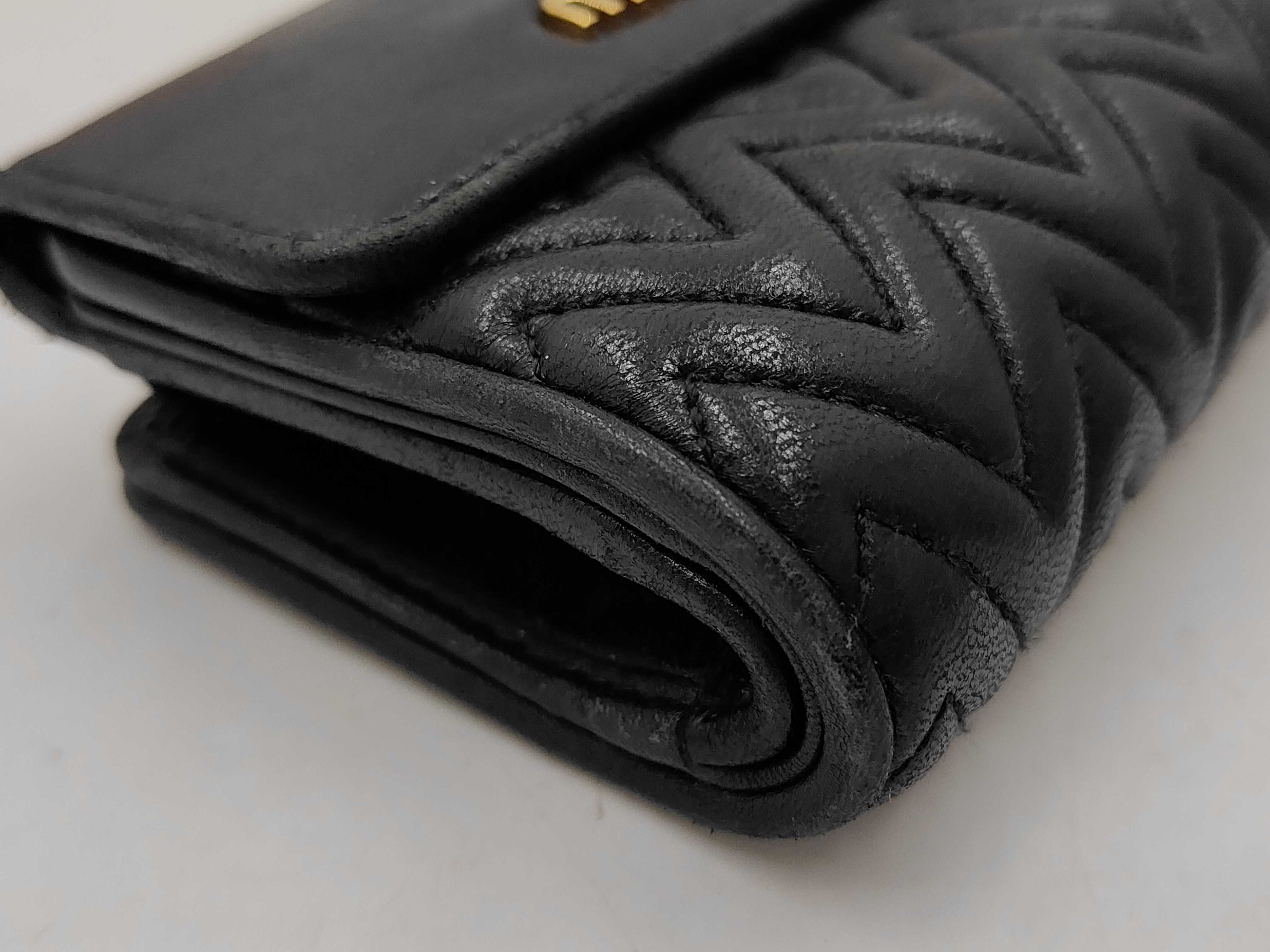 bi-fold wallet, leather, black. — view 3