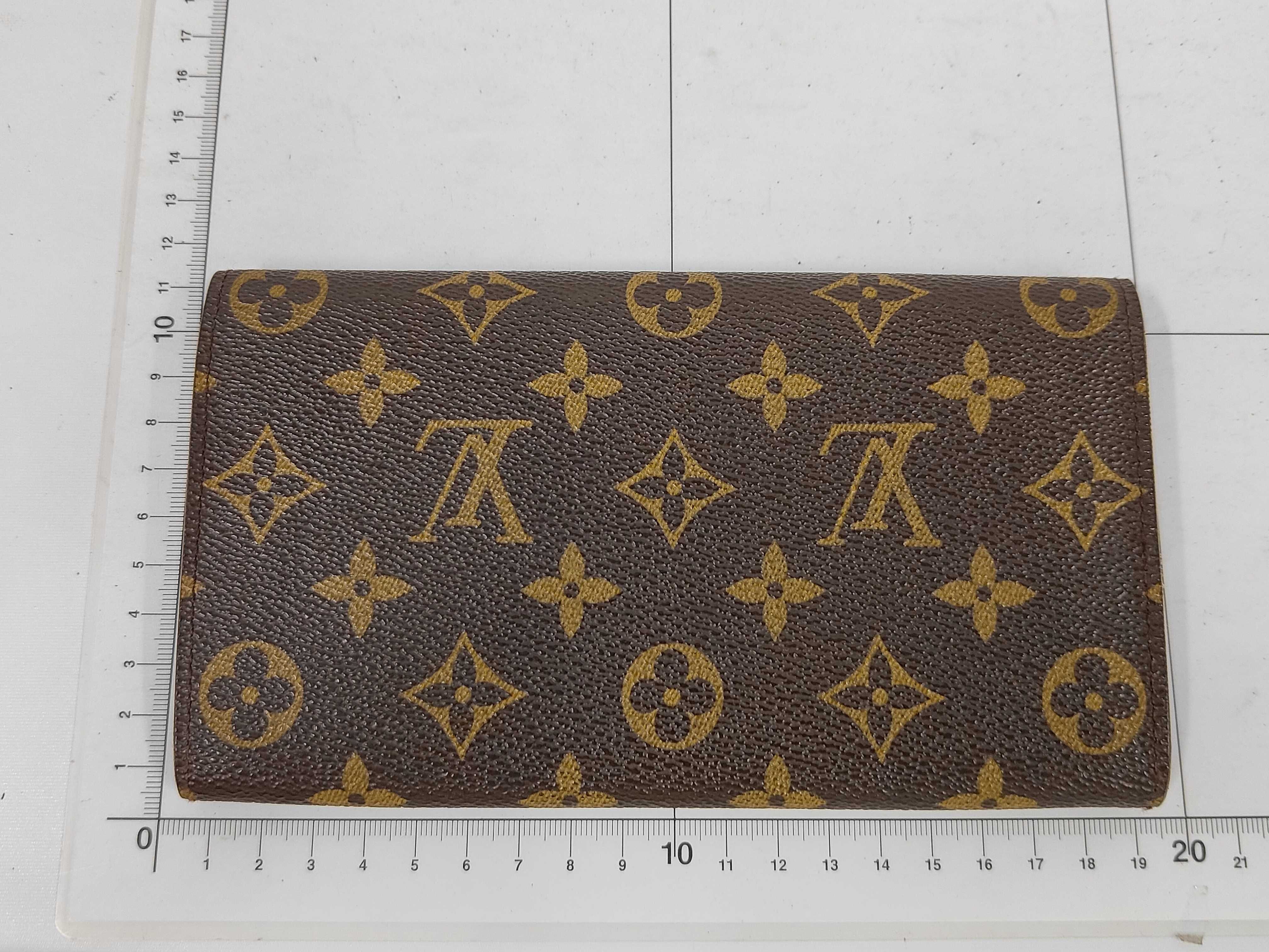 Monogram Pochette Portemonnaie Credit CA1914 Wallet — view 2