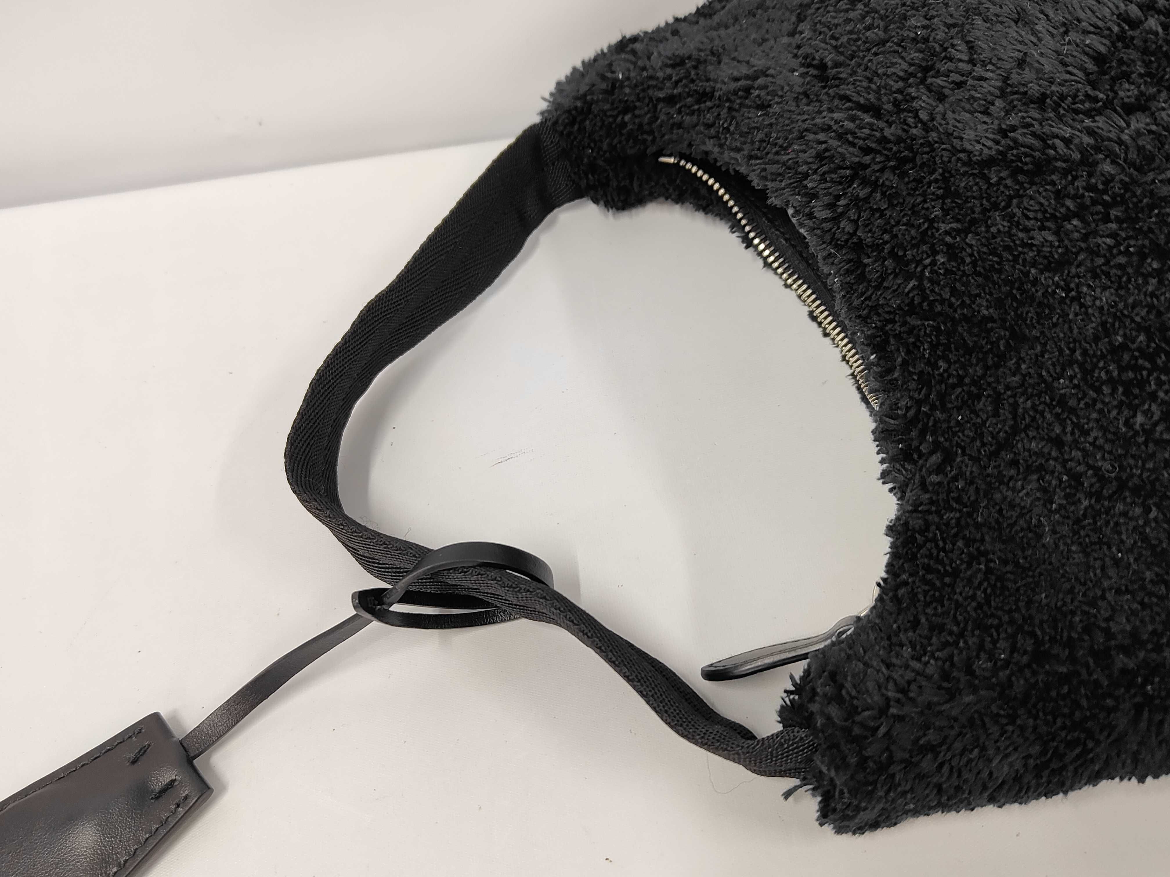 Re-Edition 2000 Boa Terry Bag Black Handbag — view 5