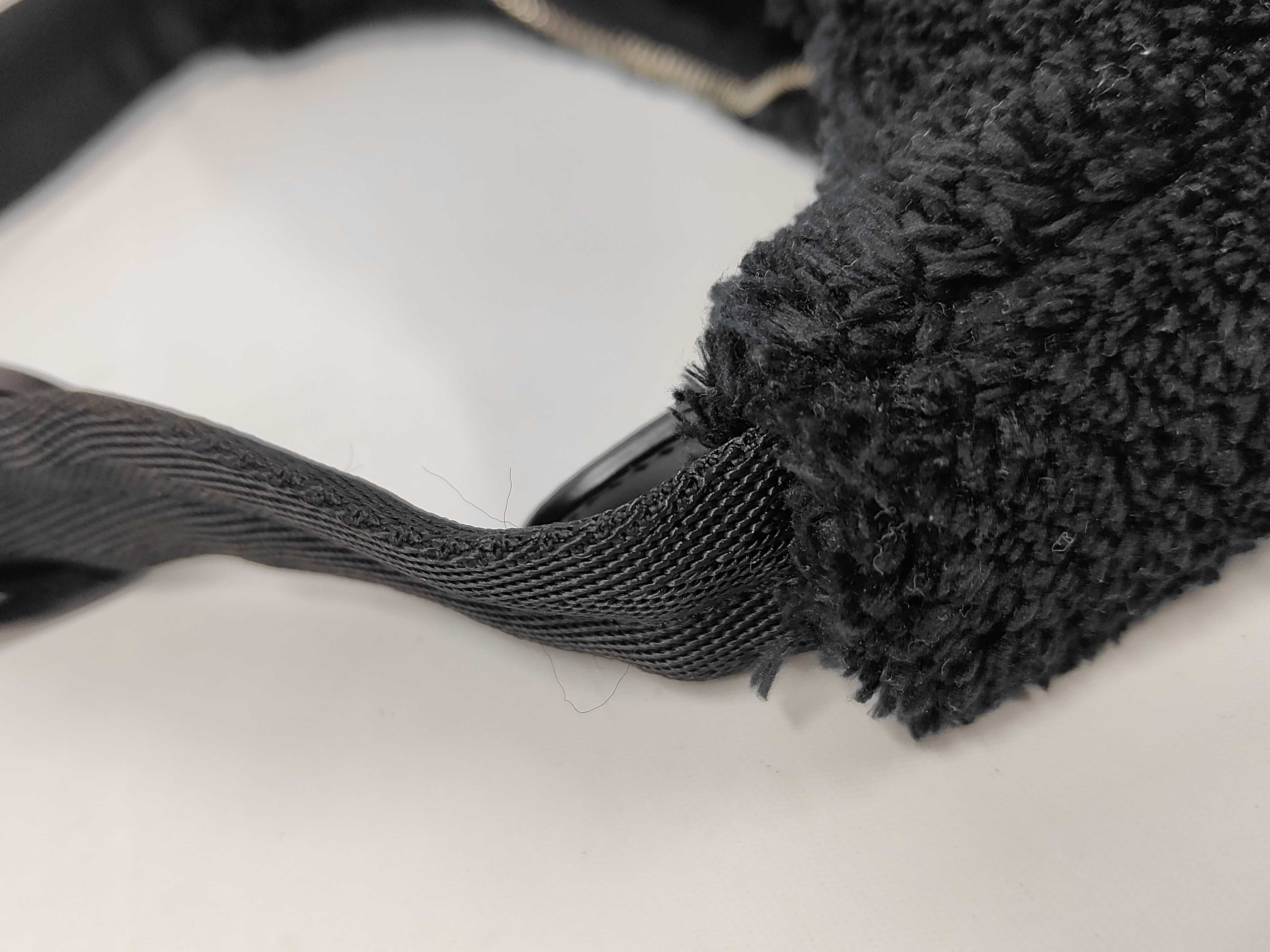 Re-Edition 2000 Boa Terry Bag Black Handbag — view 6