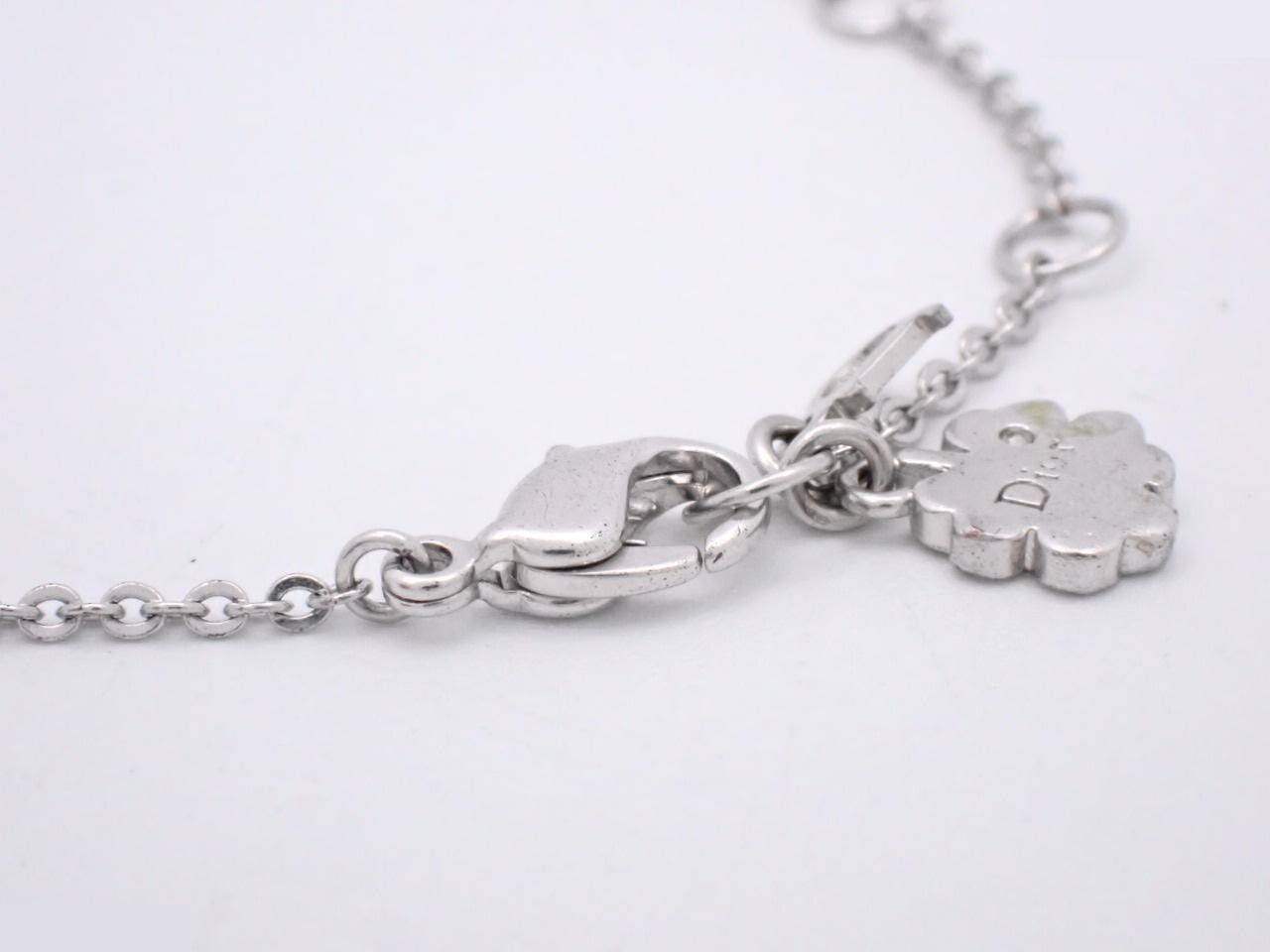 Other items: Precious metal bracelets and bangles (metal), wrist circumference approximately 20cm. — view 3